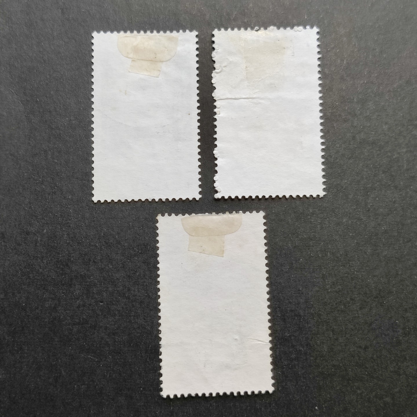 洪涛臻品批发群  精选邮票限时拍卖第一百八十五期 普20北京风景 3全信销 1枚有薄其他好品 1979年迎接改革开放需求的新币值高面值普票 