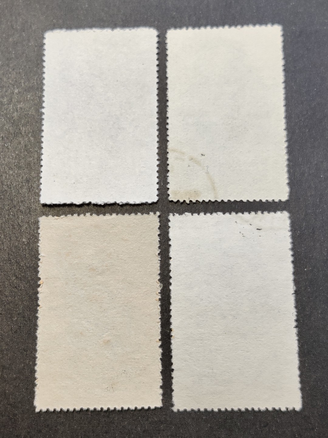洪涛臻品批发群  精选邮票限时拍卖第一百八十五期 纪33 古代科学家 盖销4全上品-全品 面艳背白票挺 