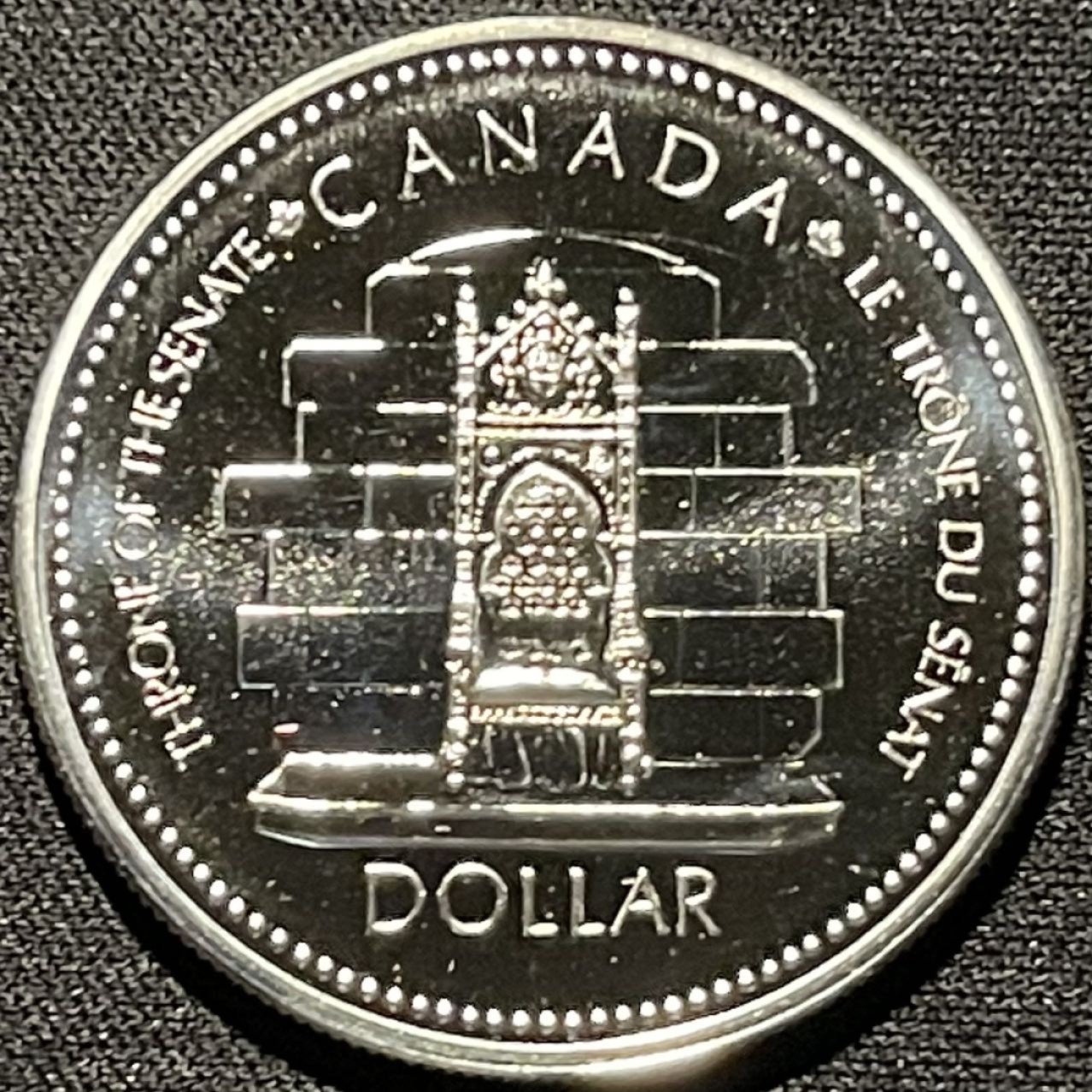 紫瑗钱币——第264期拍卖 加拿大 1977年 伊丽莎白二世银婚 1元 23.33克 0.5银 精制