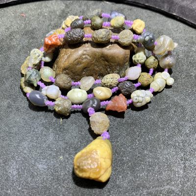 精美阿拉善筋脉石项链一条， - 精美阿拉善筋脉石项链一条，