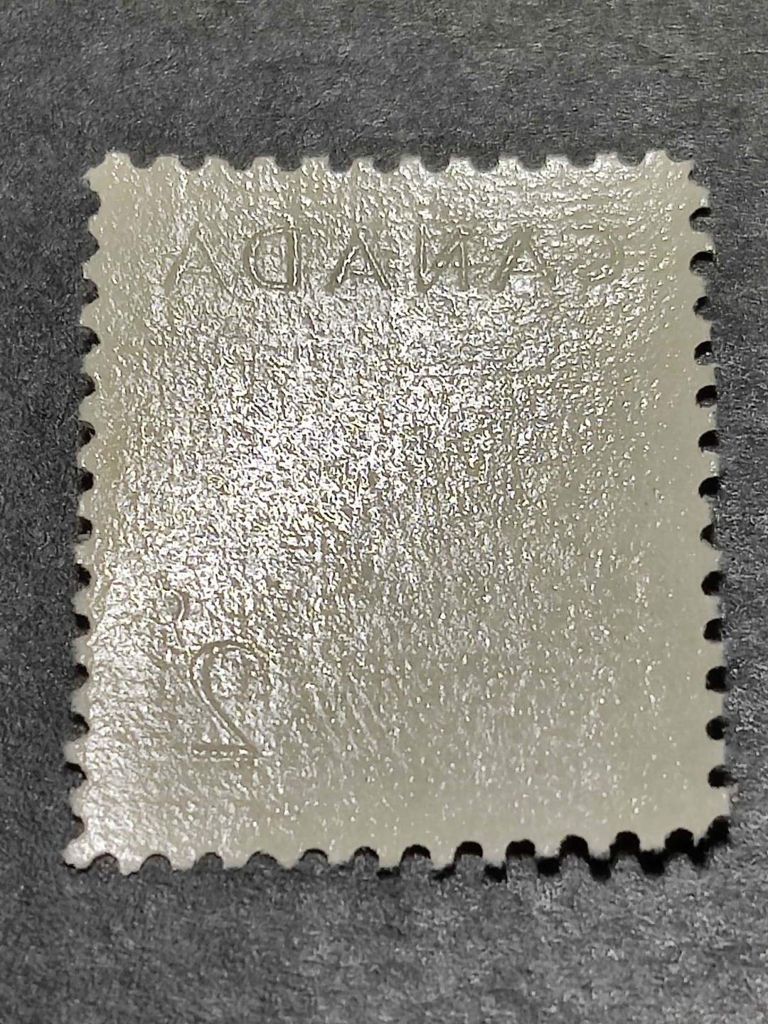 洪涛臻品批发群  精选邮票限时拍卖第一百八十六期 加拿大1953年 北极白熊 新票, 精美雕刻版, 原胶完美润亮 相当难得的品相, 漂亮！ 