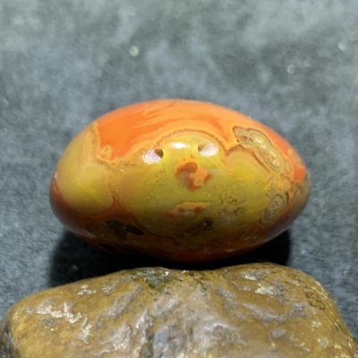 精美战国红玛瑙随形吊坠一个 精美战国红玛瑙随形吊坠一个