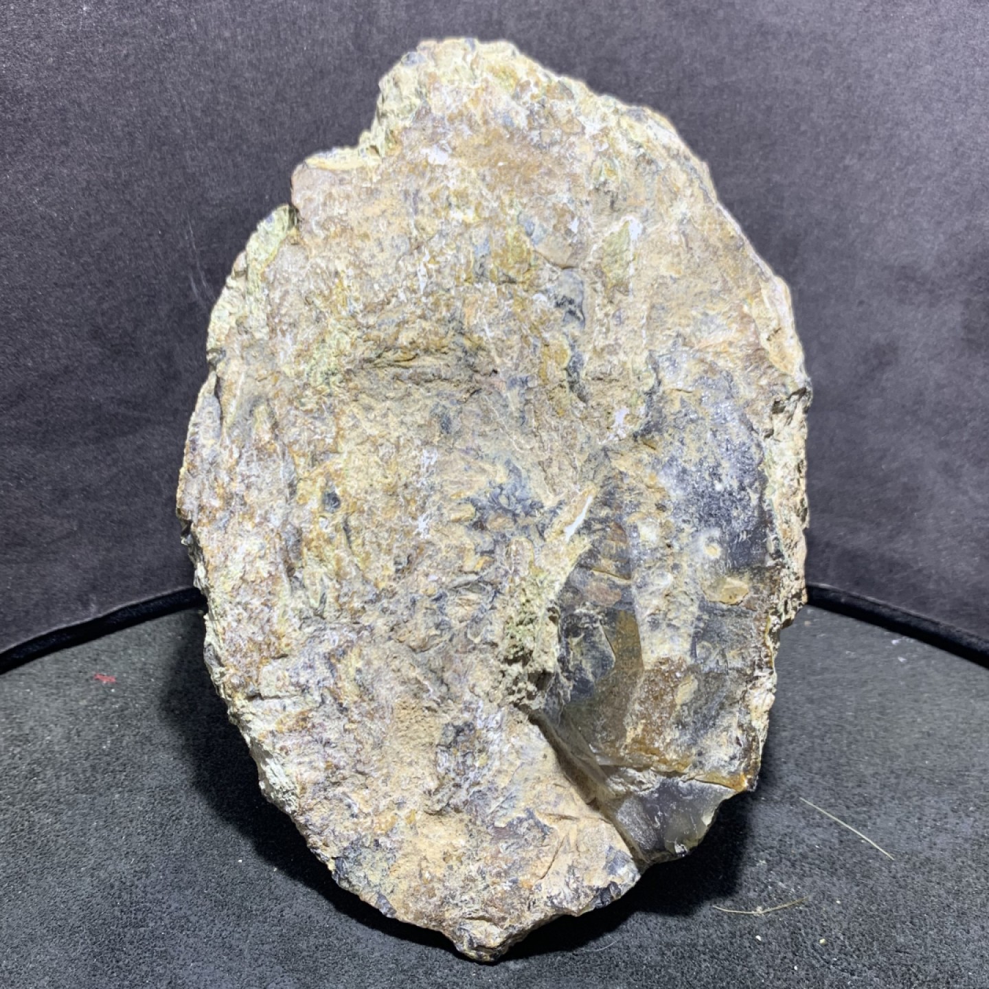 精美天然阜新玛瑙原石雕刻小桥流水摆件一个