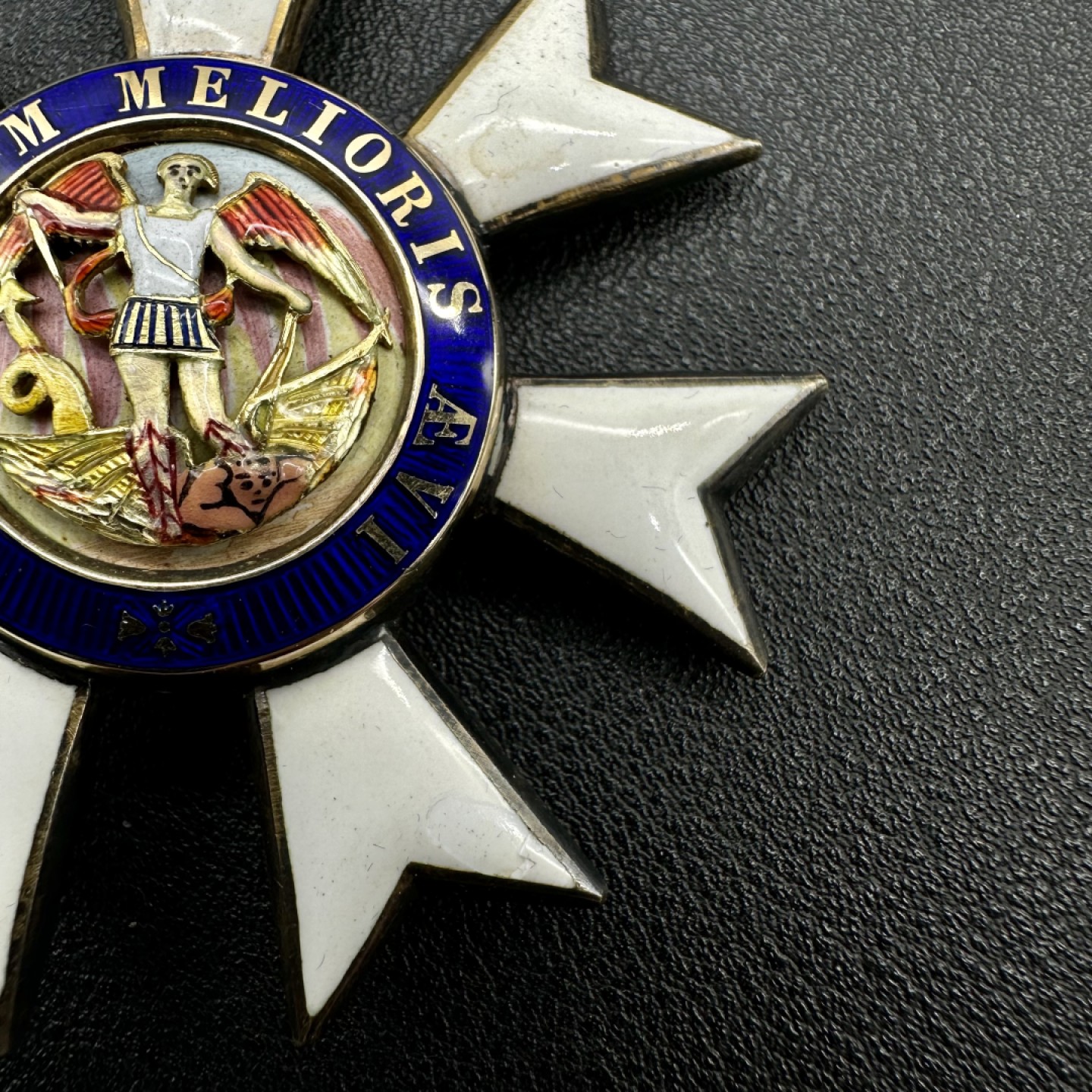 勋章奖章交易所2023年3月4日专拍 大英帝国骑士指挥官级圣米迦勒及圣乔治勋章俗称Kindly Call Me God（请叫我上帝）