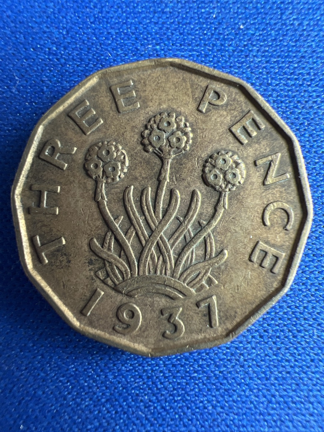 泡泡堂微拍第七十二幕硬币捡漏可累计专场👿👿，零佣金，零押金，累计满二十元包邮，接受代拍业务 乔六三便士1937年