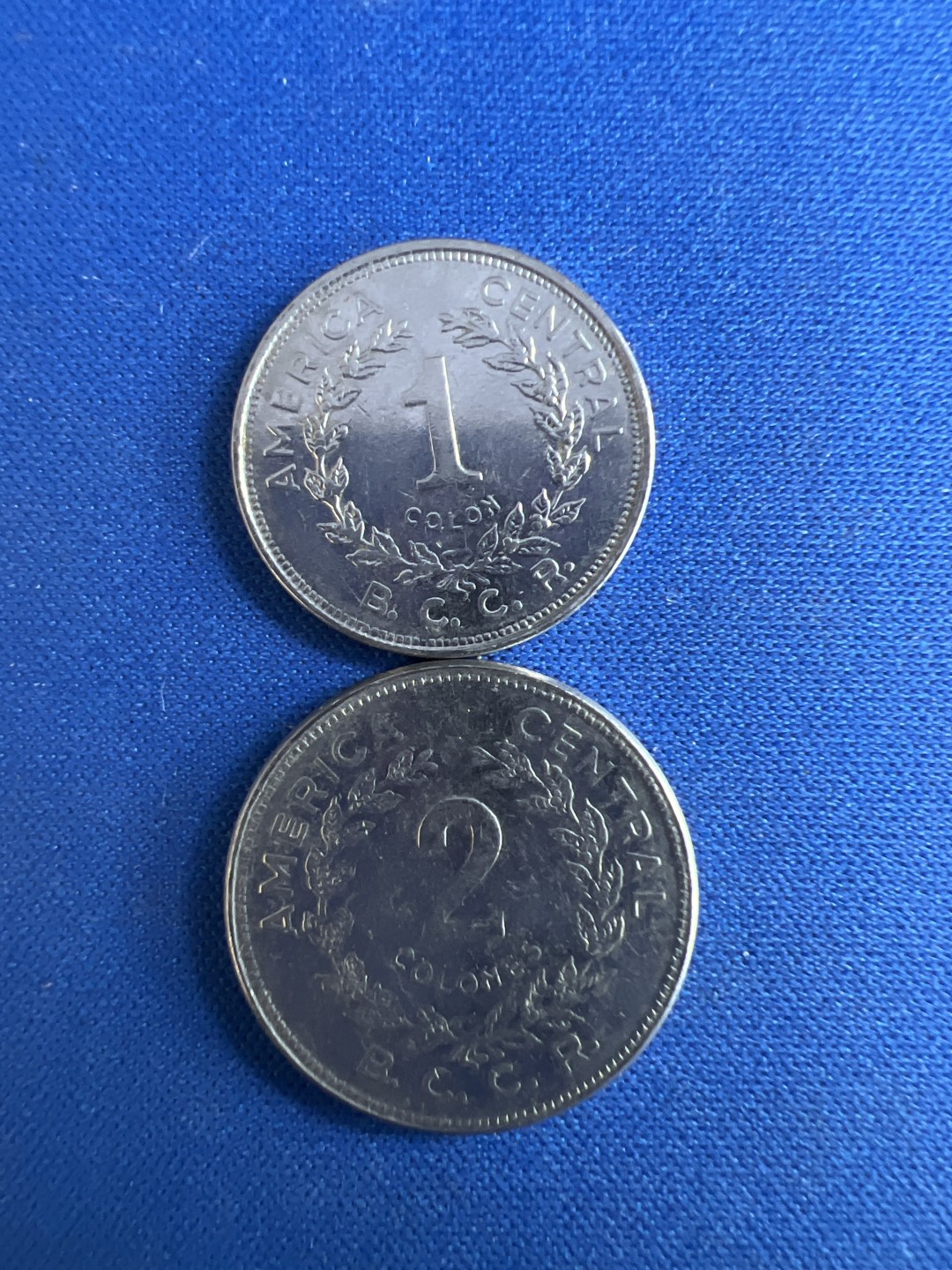 泡泡堂微拍第七十三幕硬币捡漏可累计专场👿👿，零佣金，零押金，累计满二十元包邮，接受代拍业务 哥斯达黎加一对