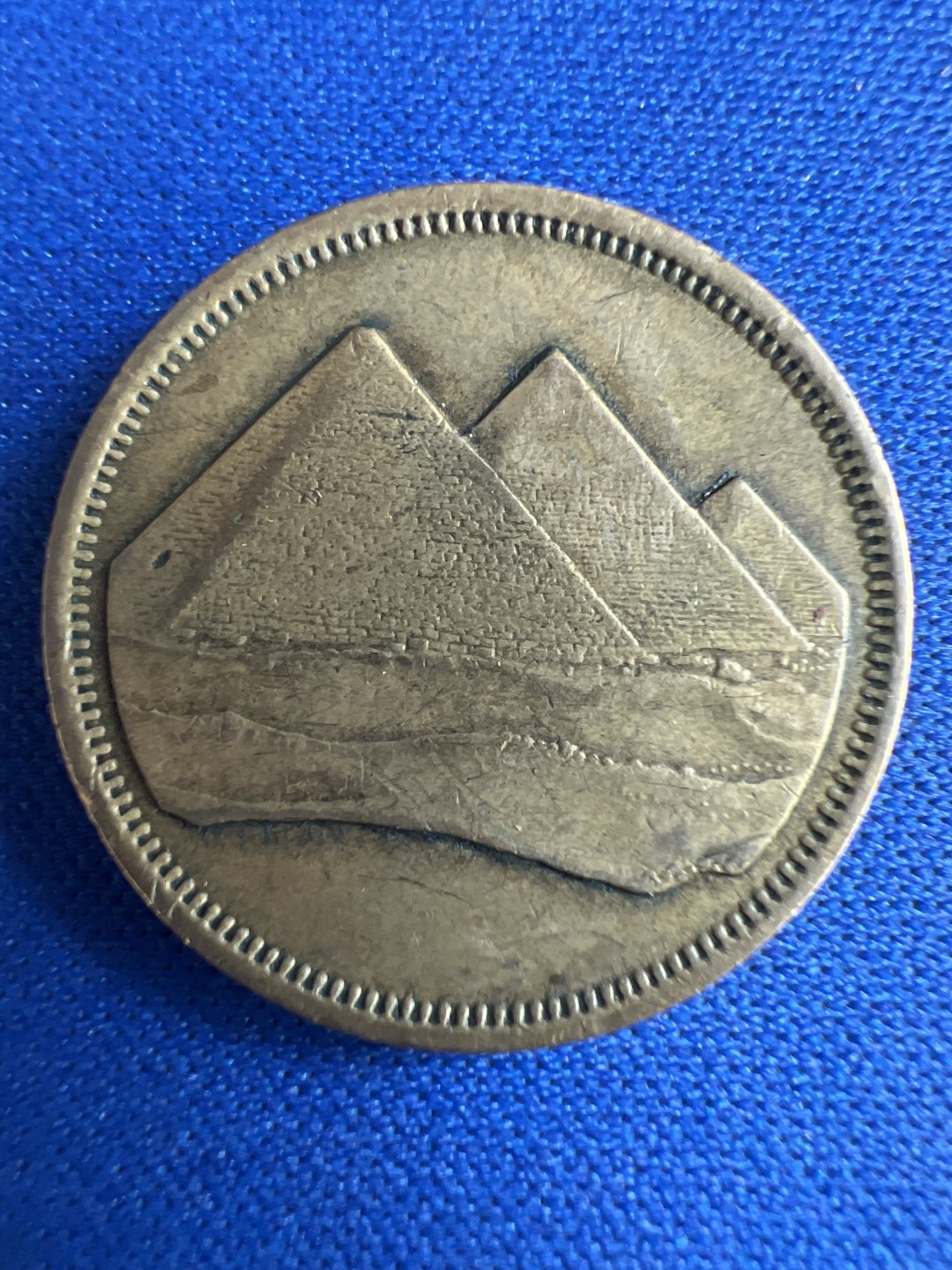 泡泡堂微拍第七十三幕硬币捡漏可累计专场👿👿，零佣金，零押金，累计满二十元包邮，接受代拍业务 埃及5皮阿斯特