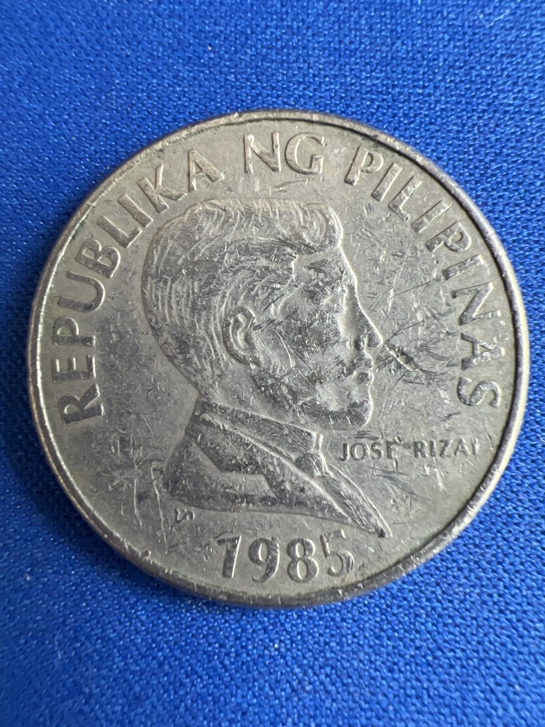 泡泡堂微拍第七十三幕硬币捡漏可累计专场👿👿，零佣金，零押金，累计满二十元包邮，接受代拍业务 菲律宾1比索牛版