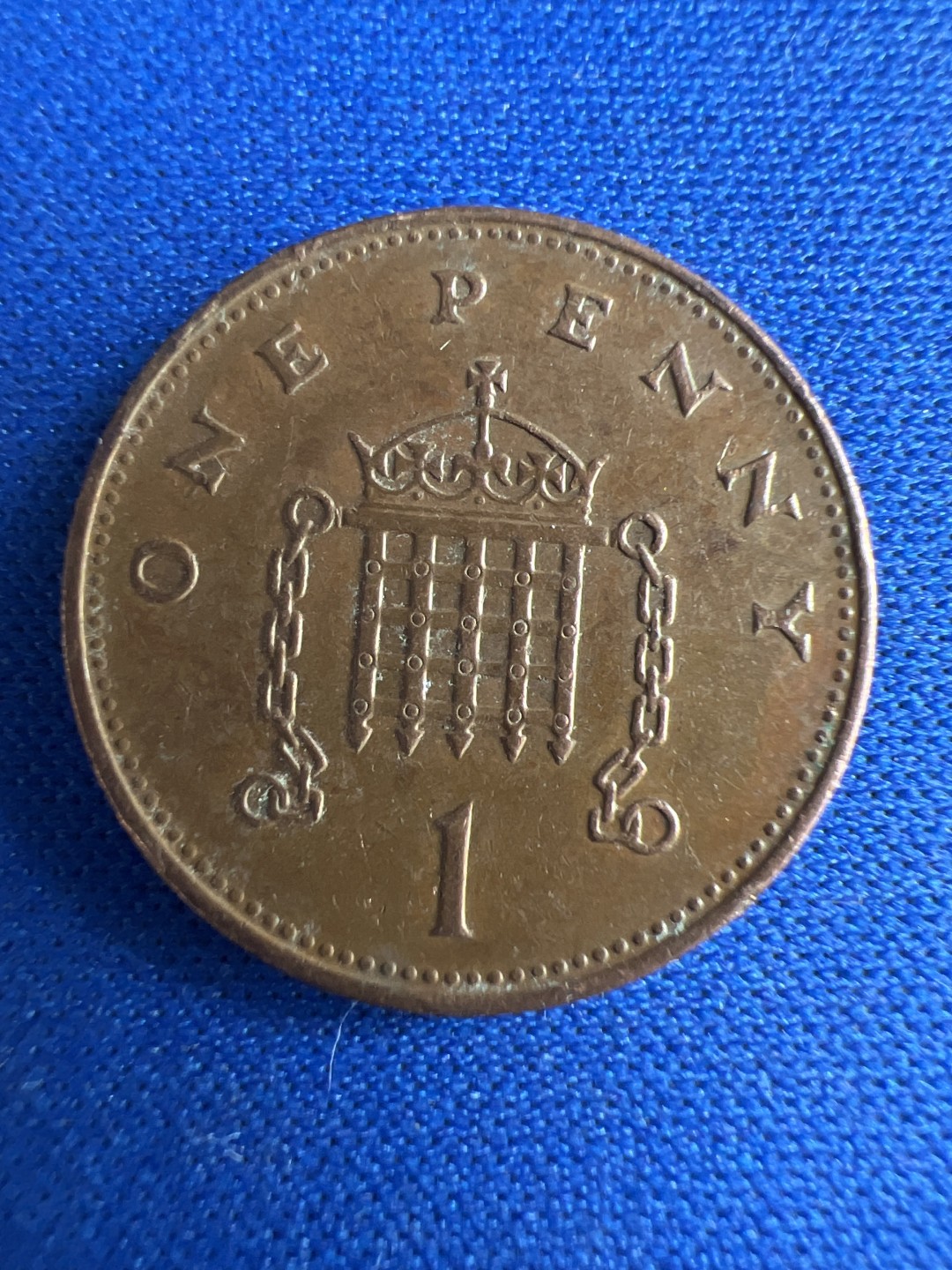 泡泡堂微拍第七十三幕硬币捡漏可累计专场👿👿，零佣金，零押金，累计满二十元包邮，接受代拍业务 英国一便士