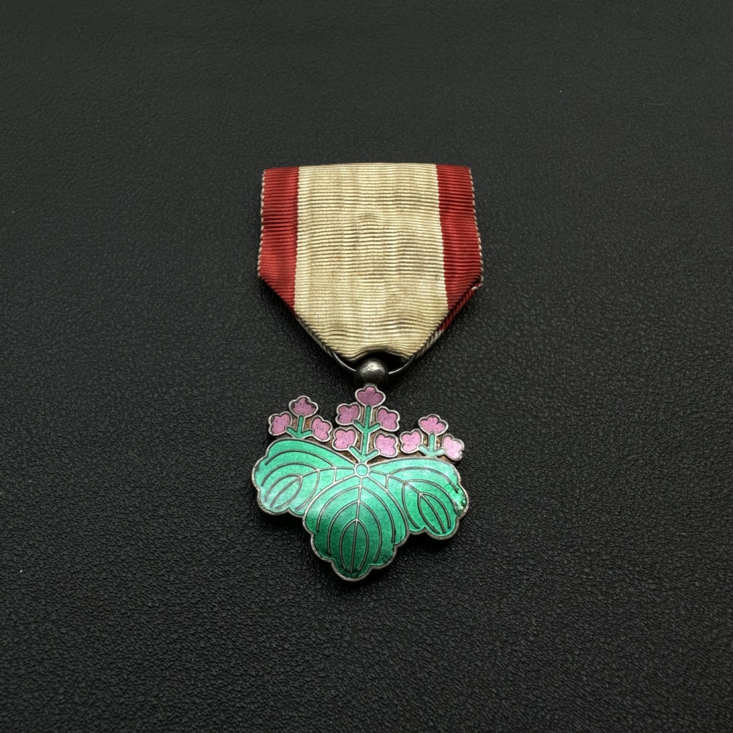 勋章奖章交易所2023年3月4日专拍 日本七等青叶勋章