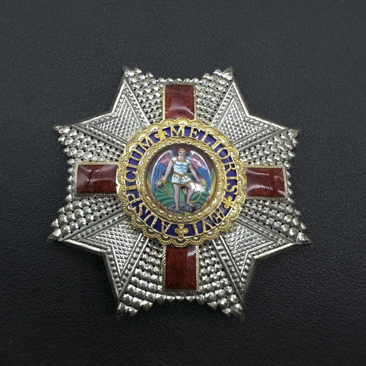 勋章奖章交易所2023年3月4日专拍 大英帝国骑士指挥官级圣米迦勒及圣乔治勋章俗称Kindly Call Me God（请叫我上帝）