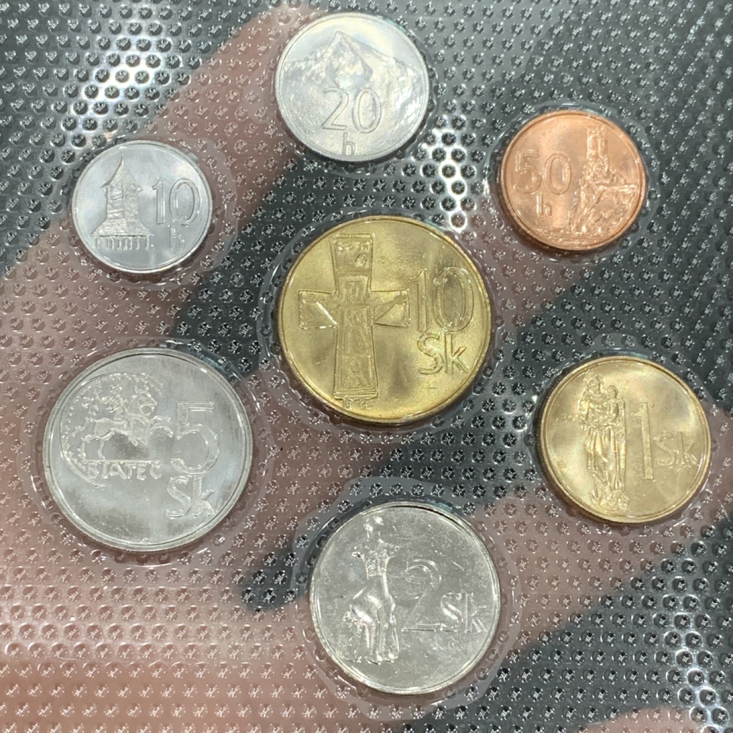 《竞宝斋》第140场-周日，周一，周四 3拍 (全场包邮) 斯洛伐克 七枚套 不同面值