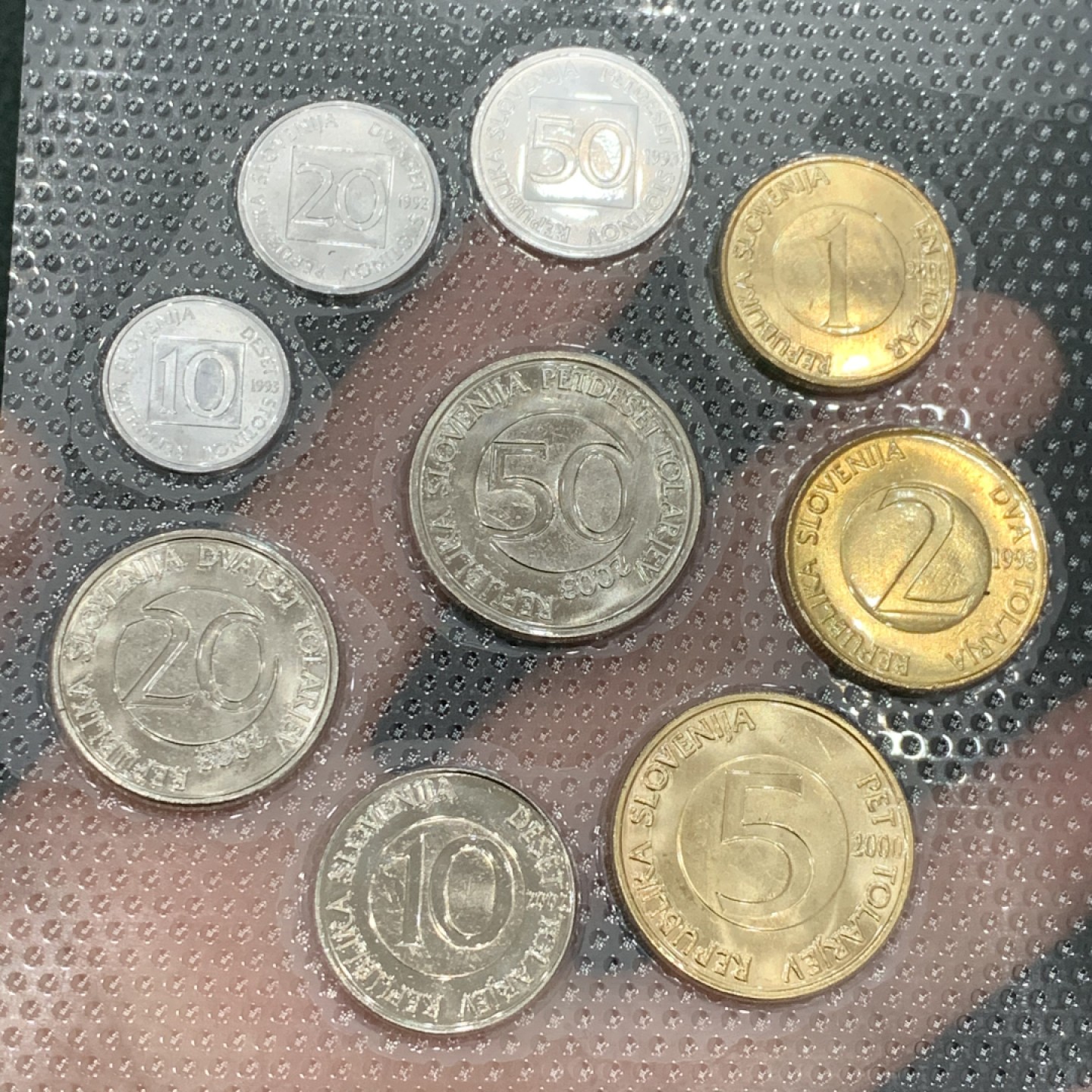 《竞宝斋》第140场-周日，周一，周四 3拍 (全场包邮) 斯洛文尼亚 九枚套 不同面值