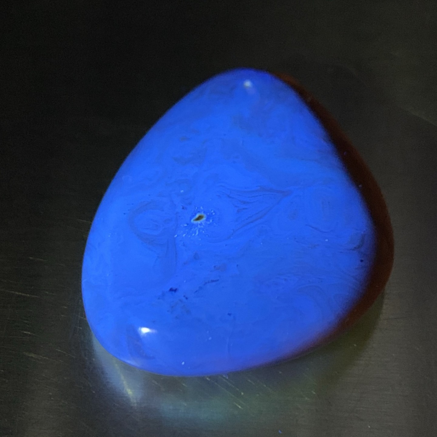 精美缅甸金棕珀随形大吊坠一个，