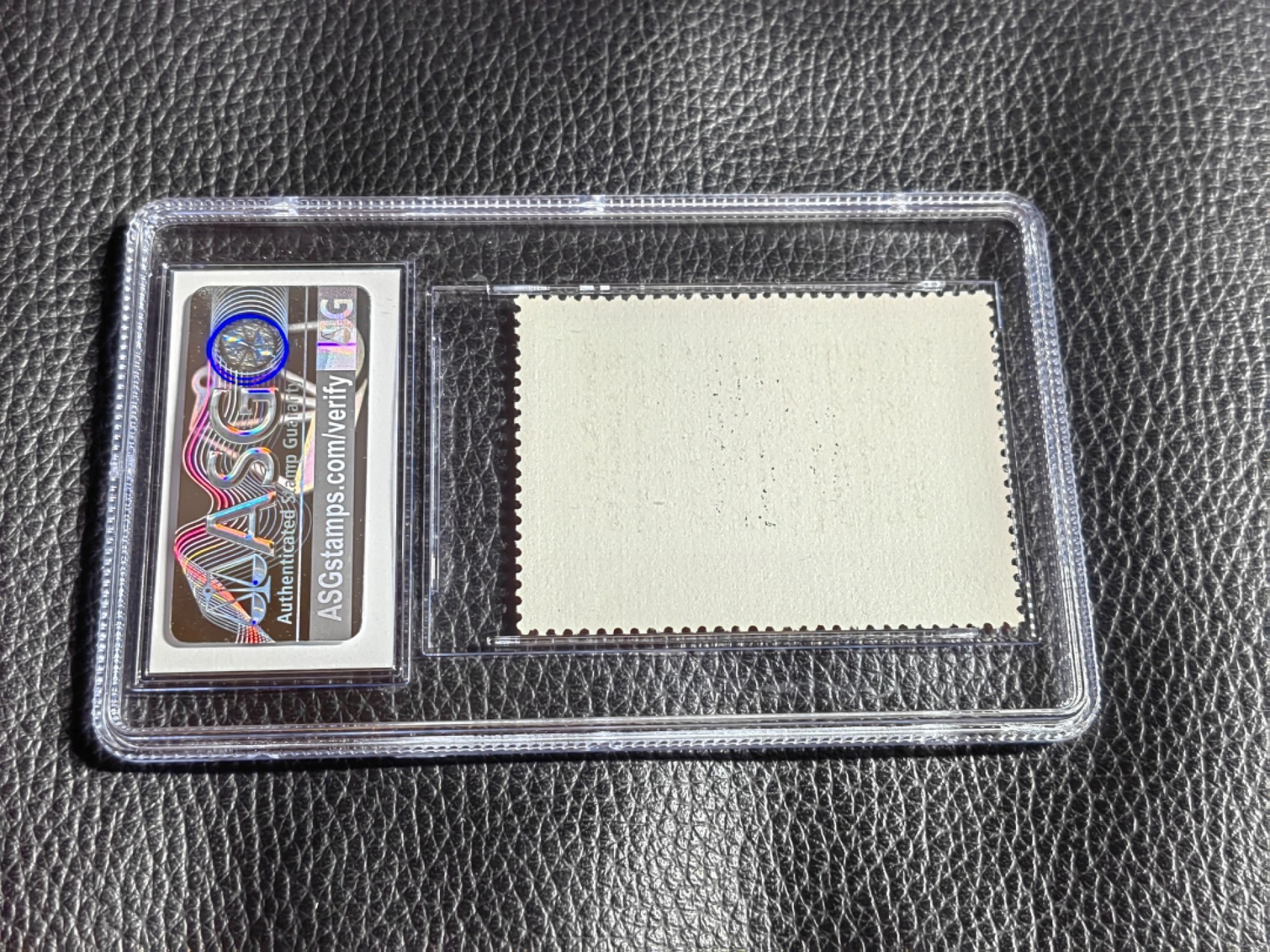 洪涛臻品批发群  精选邮票限时拍卖第一百九十期 文7独立新  ASG90高分OG，文革精品大热门，玩文革绕不开的品种，最严格时期一次性出分，票状态一流，一手出分，壳子完好无划痕，高分藏家首选，书房必备，喜欢不要错过