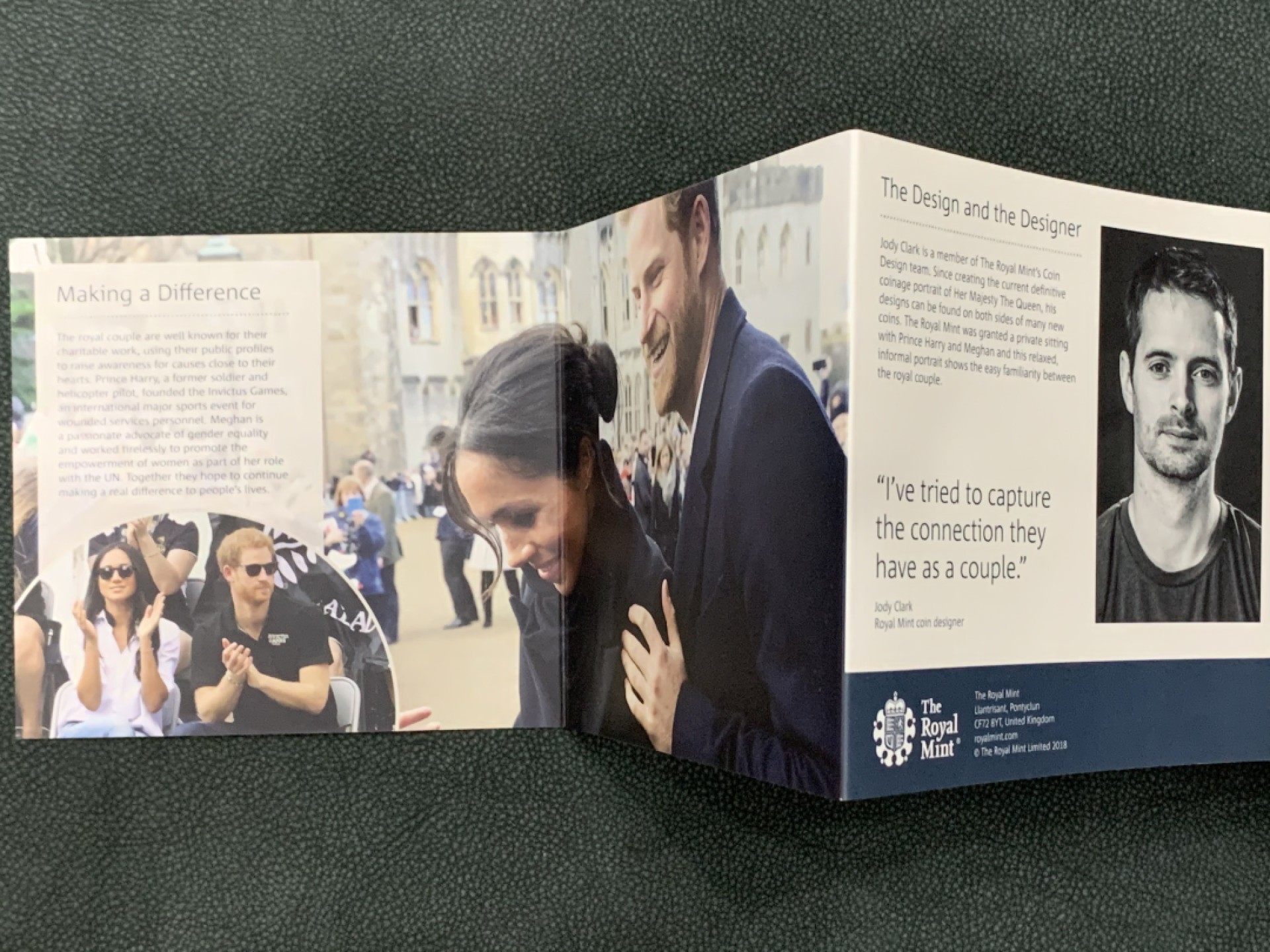 《竞宝斋》第140场-周日，周一，周四 3拍 (全场包邮) 英国 2018年 亨利王子皇家婚礼纪念 5镑 克朗型大镍币 原包装 非常稀少