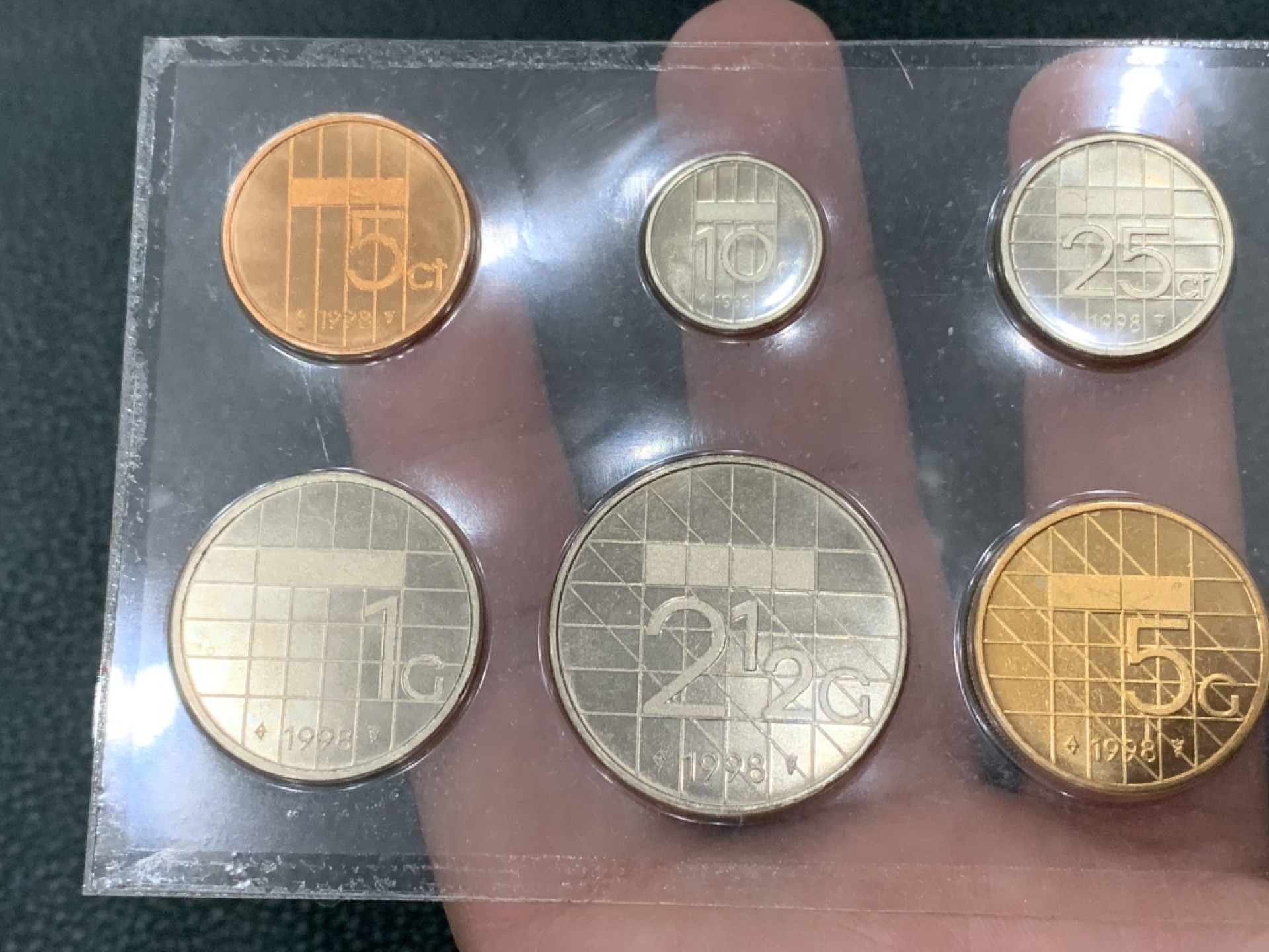 《竞宝斋》第140场-周日，周一，周四 3拍 (全场包邮) 荷兰1998年 七枚套不同面值 原厂封装