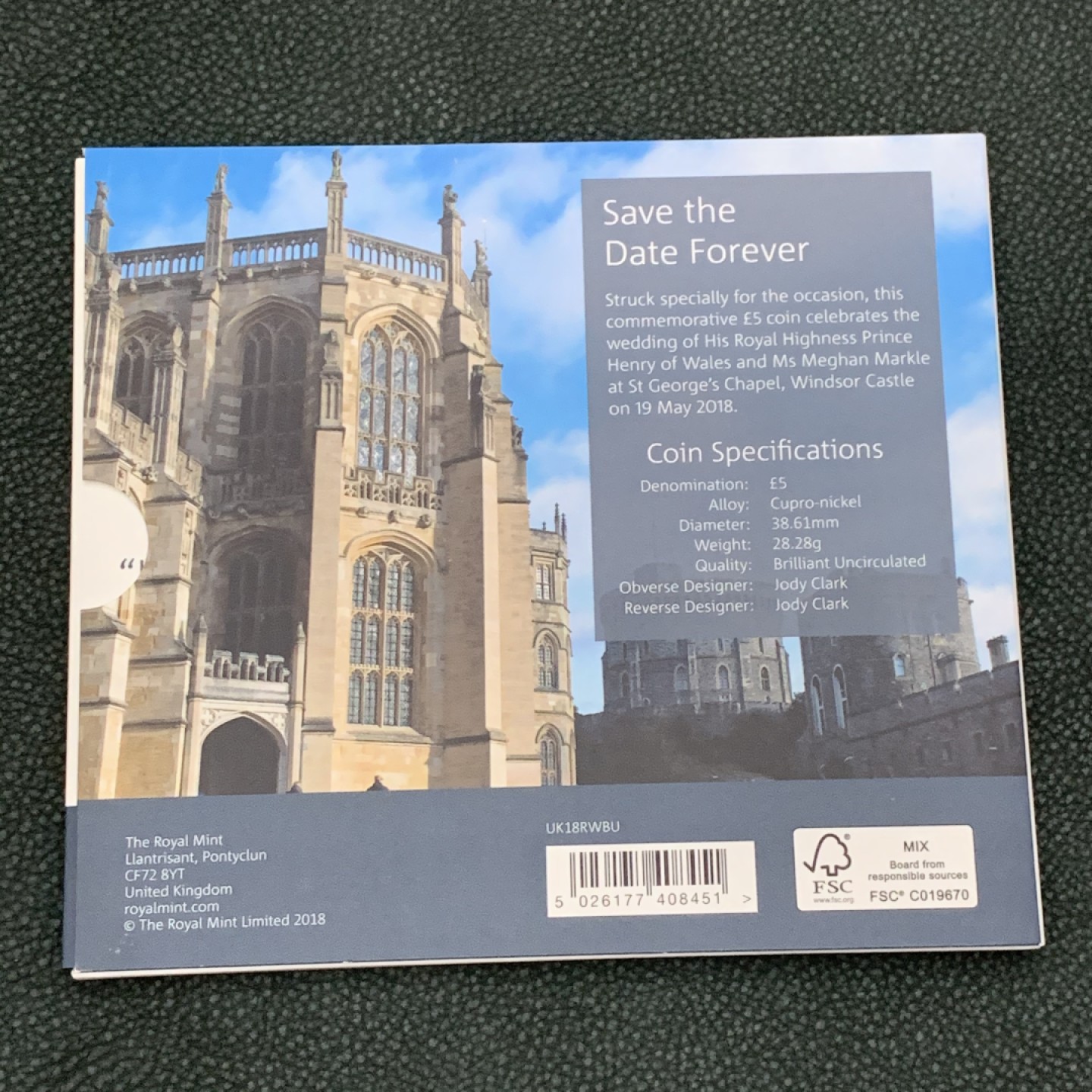 《竞宝斋》第140场-周日，周一，周四 3拍 (全场包邮) 英国 2018年 亨利王子皇家婚礼纪念 5镑 克朗型大镍币 原包装 非常稀少