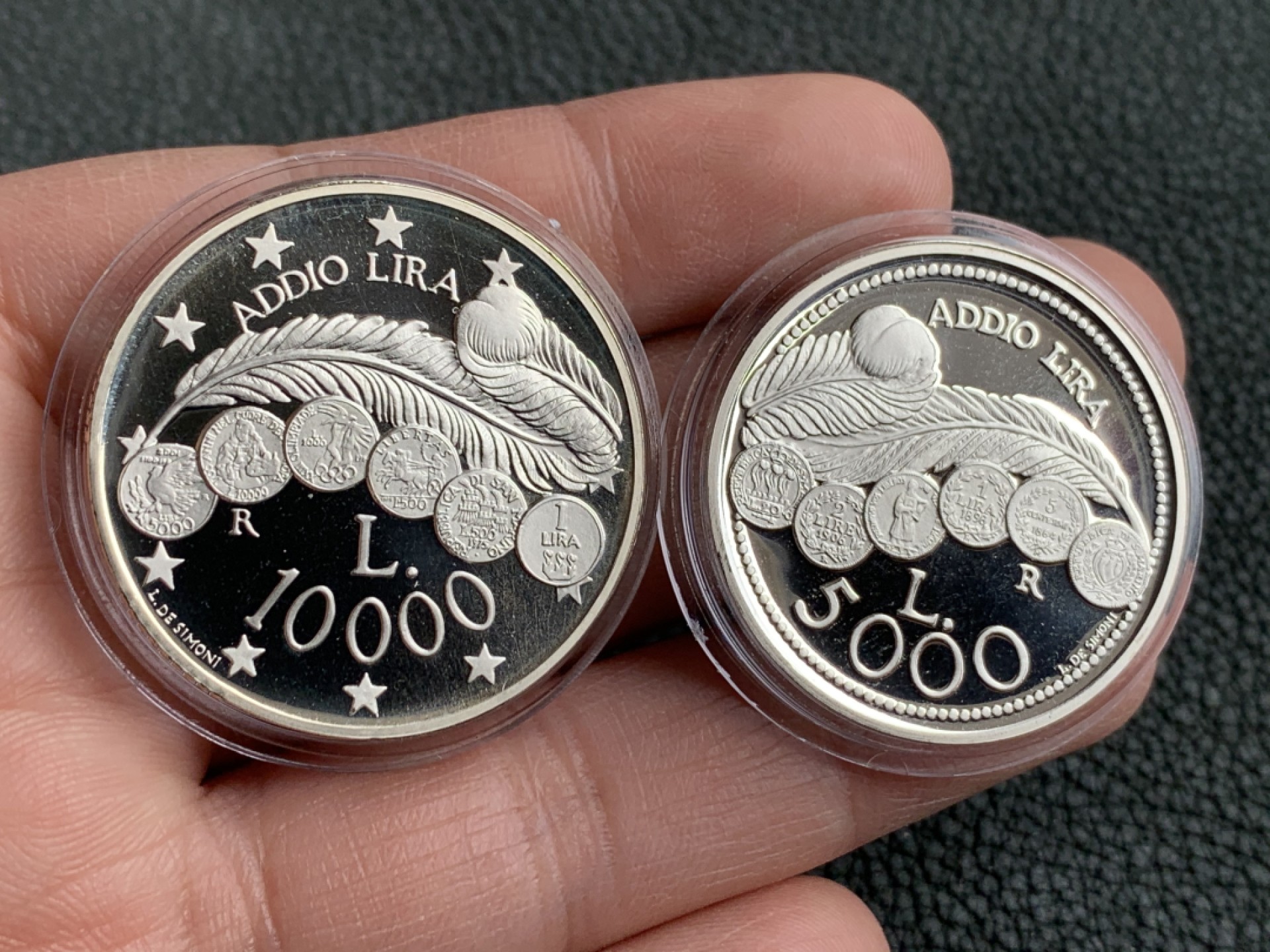 《竞宝斋》第140场-周日，周一，周四 3拍 (全场包邮) 圣马力诺2001年 告别里拉货币系列 5000/10000里拉 精制银币 原盒证书