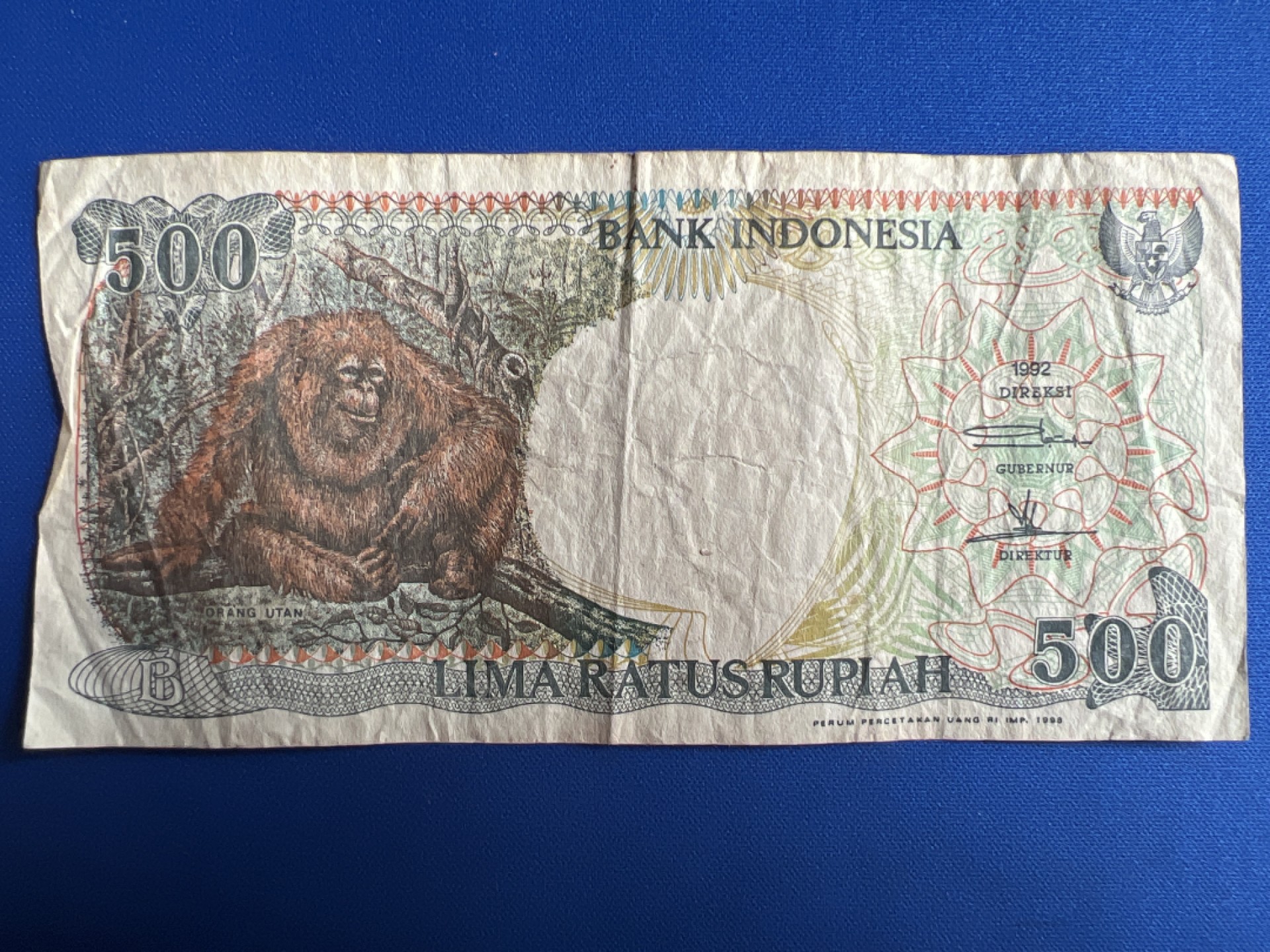 泡泡堂微拍第一百〇一幕硬币捡漏可累计专场👿👿，累计满二十元包邮，接受代拍业务 印度尼西亚500盾