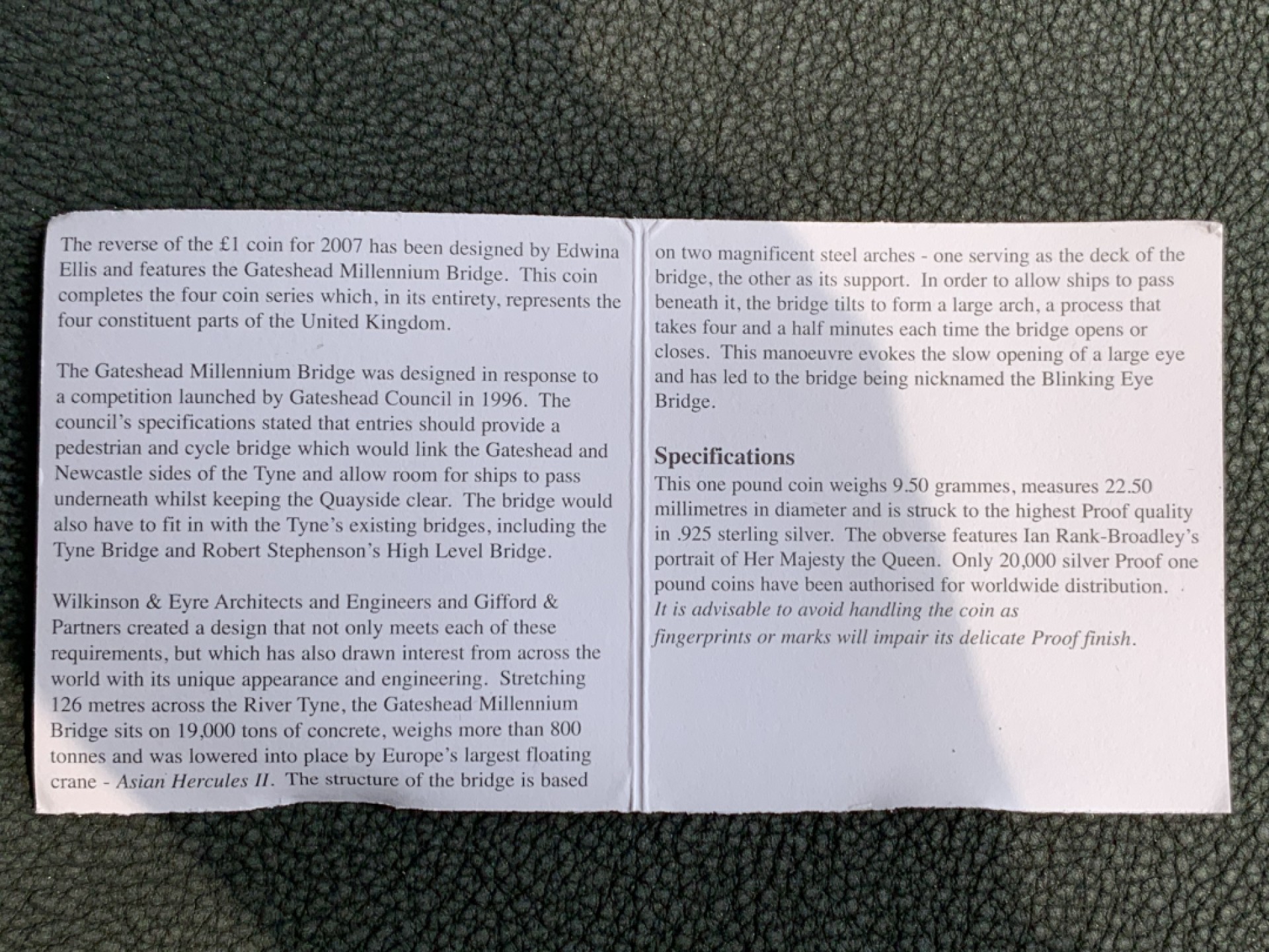 《竞宝斋》第140场-周日，周一，周四 3拍 (全场包邮) 英国2006年 埃及拱桥 1镑精制银币PROOF 原盒证书