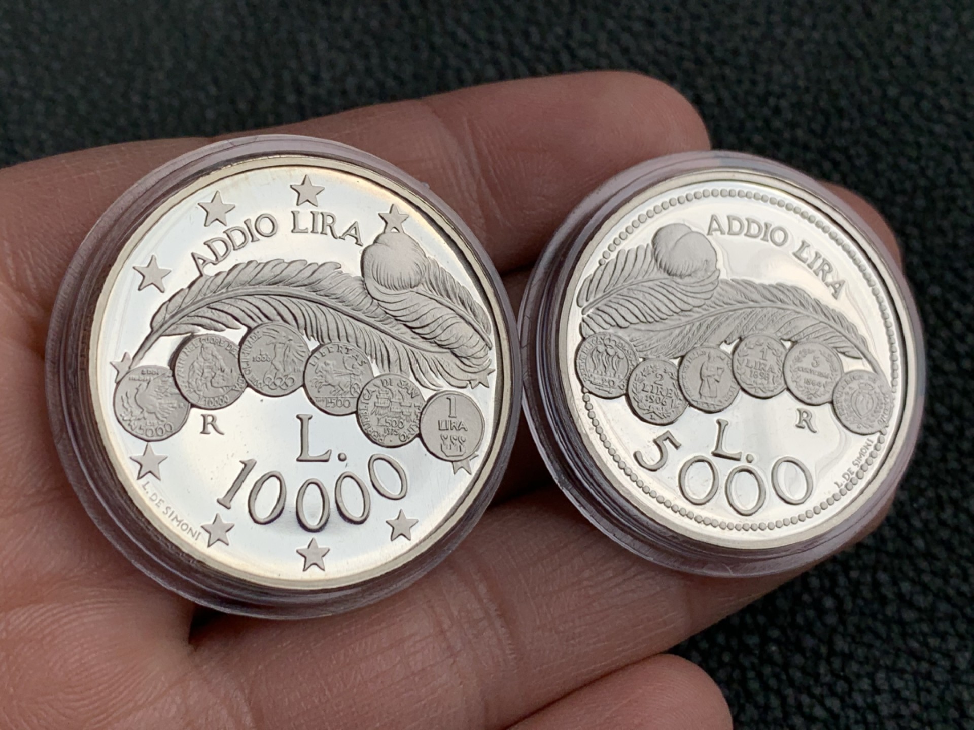 《竞宝斋》第140场-周日，周一，周四 3拍 (全场包邮) 圣马力诺2001年 告别里拉货币系列 5000/10000里拉 精制银币 原盒证书