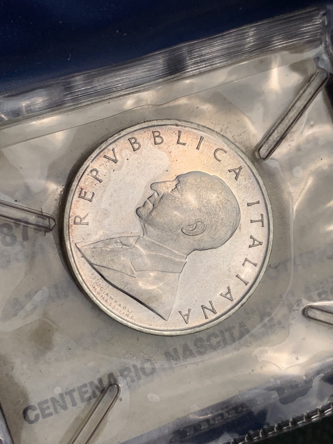 《竞宝斋》第140场-周日，周一，周四 3拍 (全场包邮) 意大利 1974年 地图 500里拉银币 原包装