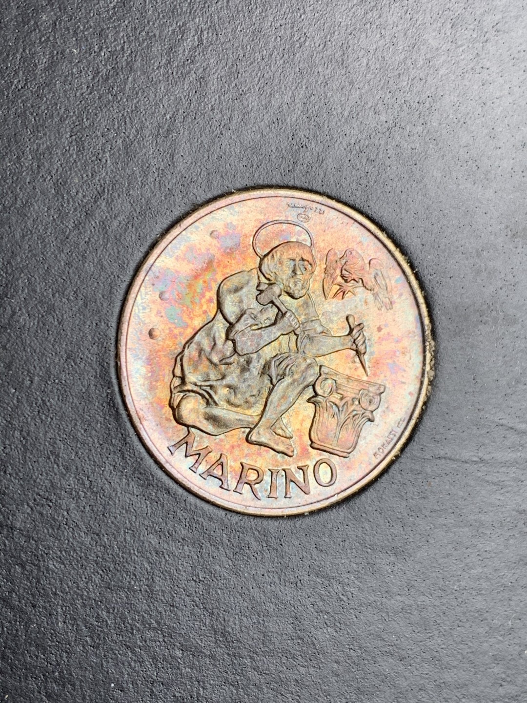 《竞宝斋》第140场-周日，周一，周四 3拍 (全场包邮) 圣马力诺 1975年 手工制币 500里拉银币 五彩包浆