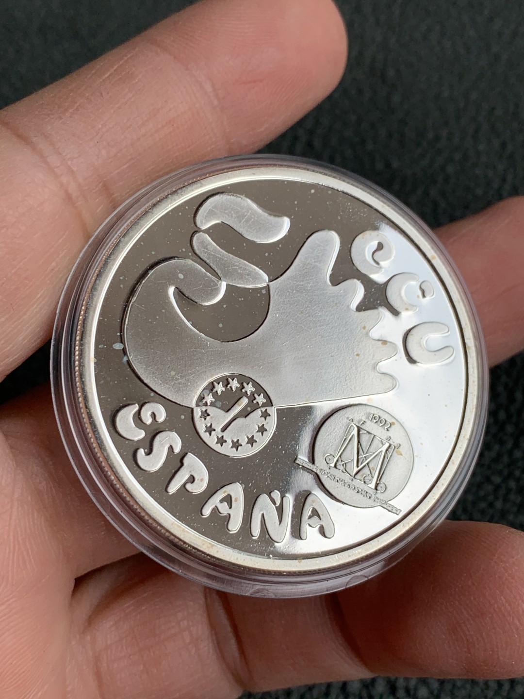 《竞宝斋》第140场-周日，周一，周四 3拍 (全场包邮) 西班牙1992年 5ECU 精制大银币 33.6克 原盒证书