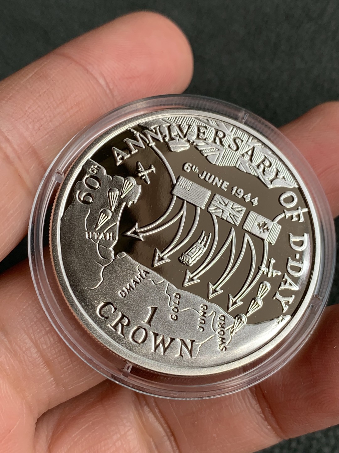 《竞宝斋》第140场-周日，周一，周四 3拍 (全场包邮) 马恩岛2004年 联军进攻路线 1克朗 精制大银币