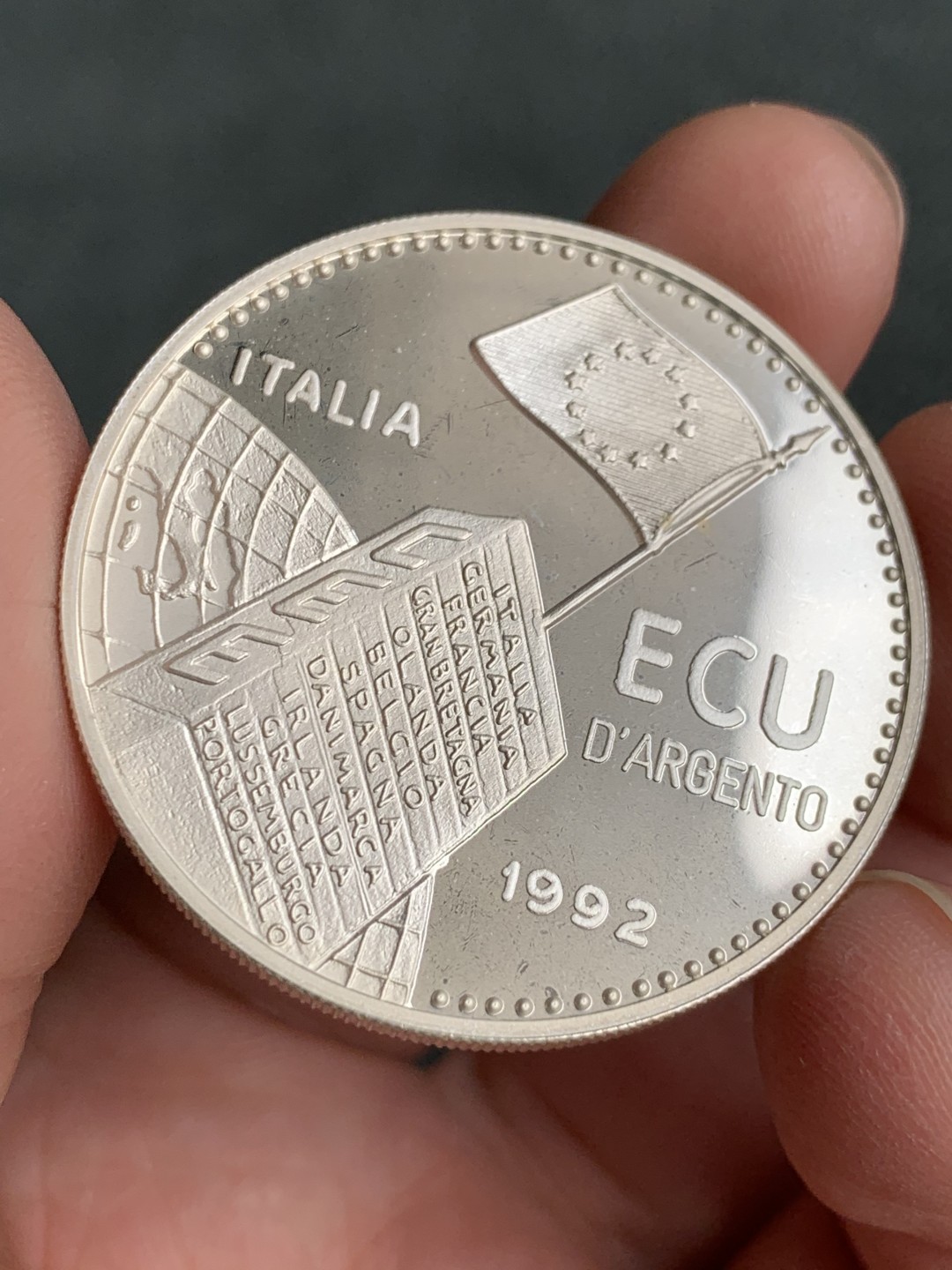 《竞宝斋》第140场-周日，周一，周四 3拍 (全场包邮) 意大利1992年 ECU大银币 精制proof 木盒子证书 25克