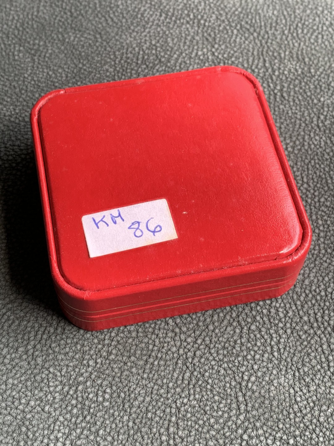 《竞宝斋》第140场-周日，周一，周四 3拍 (全场包邮) 波黑1993年 21ECU 精制银币 红盒子 证书