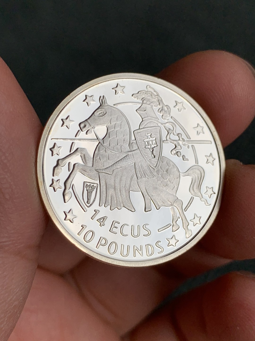 《竞宝斋》第140场-周日，周一，周四 3拍 (全场包邮) 直布罗陀1992年 骑士 14ECUS/10镑银币 红盒子证书