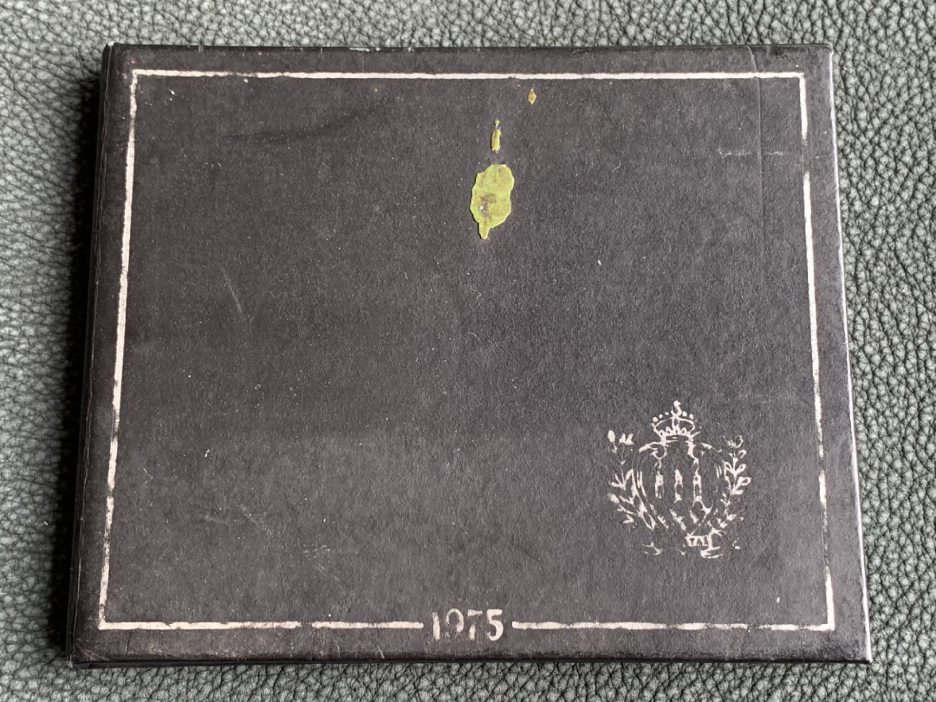 《竞宝斋》第140场-周日，周一，周四 3拍 (全场包邮) 圣马力诺 1975年 手工制币 500里拉银币 五彩包浆