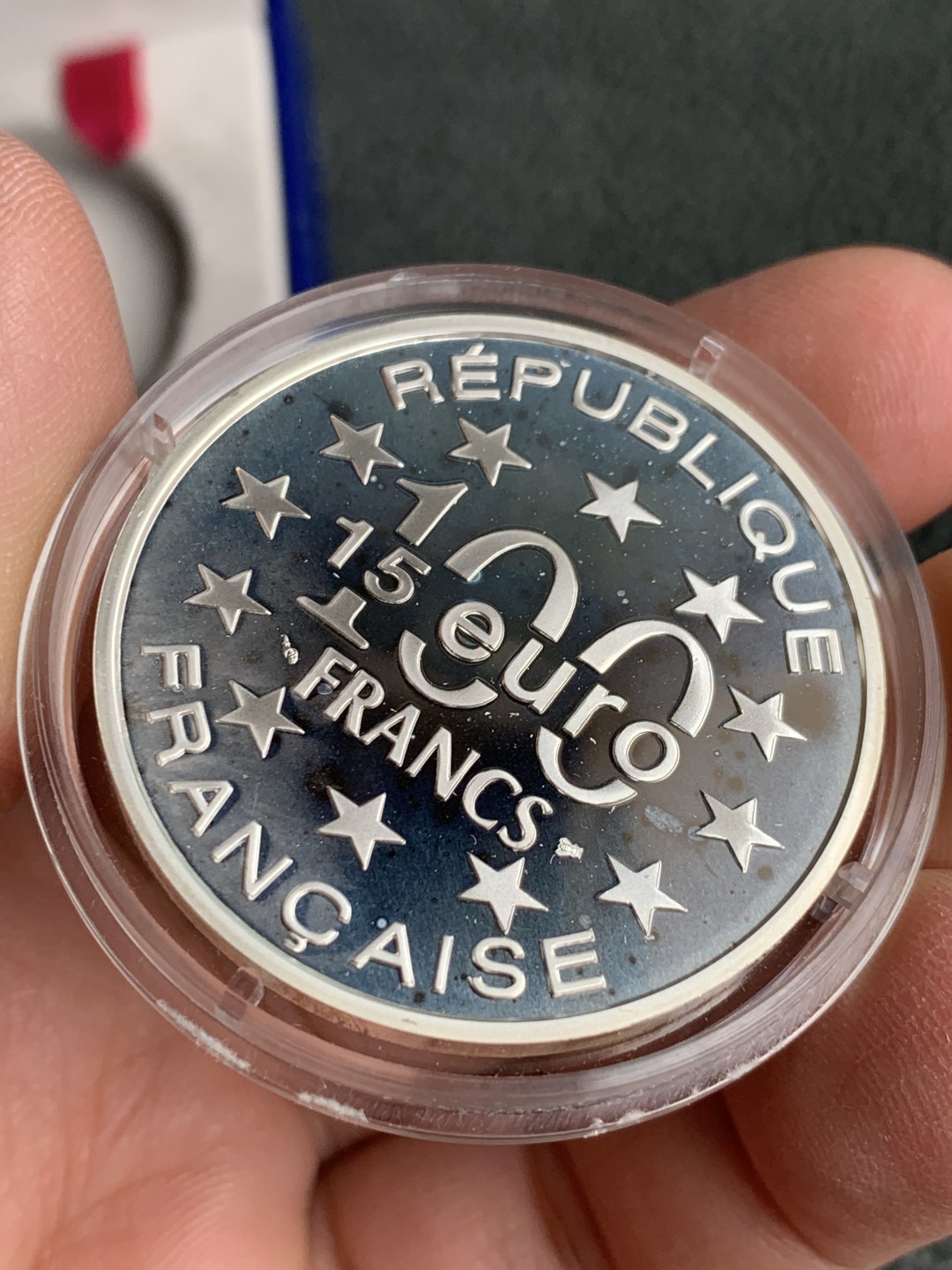 《竞宝斋》第140场-周日，周一，周四 3拍 (全场包邮) 法国1996年 布鲁塞尔大教堂 100法郎精制大银币 原盒证书