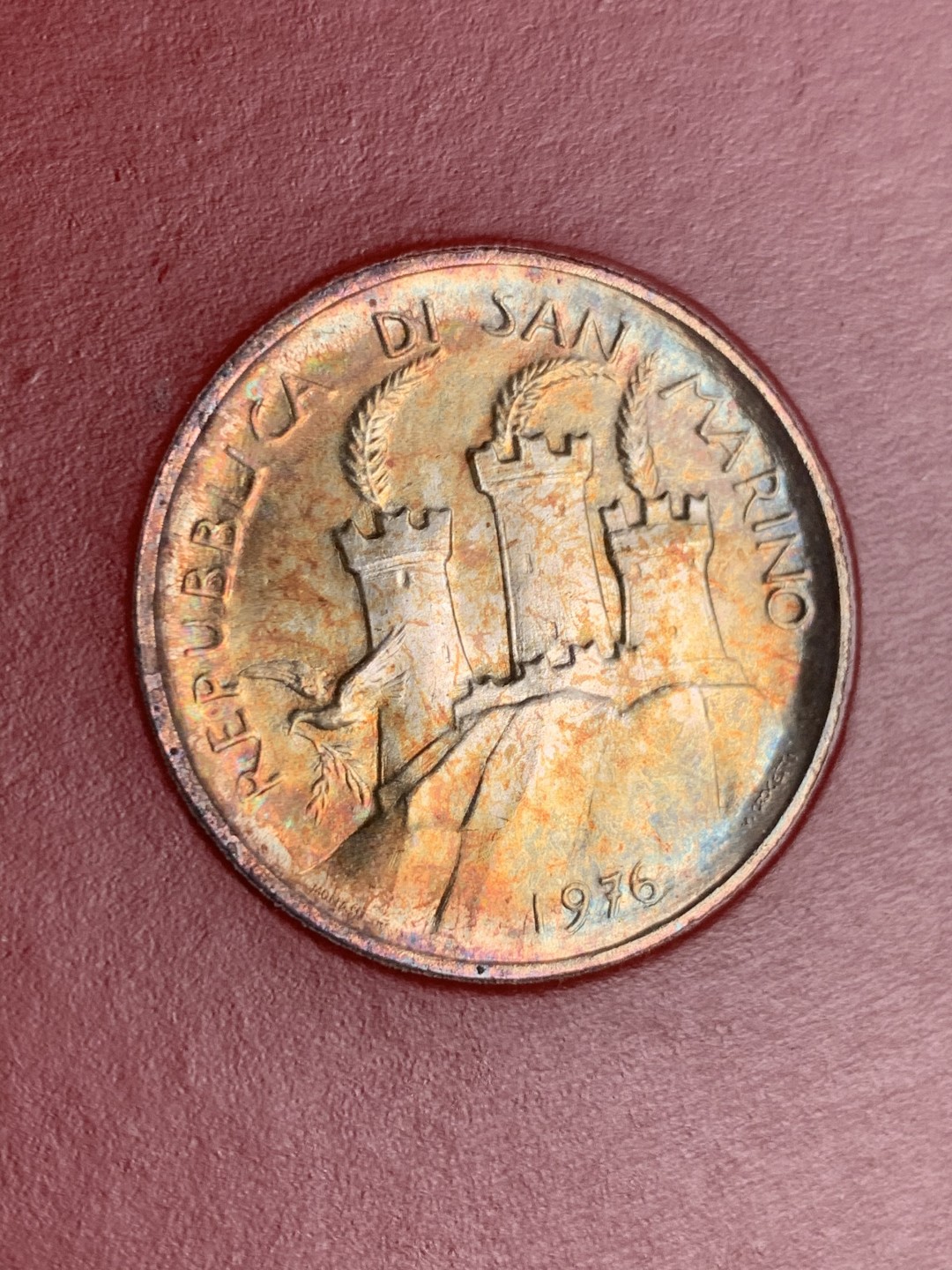 《竞宝斋》第140场-周日，周一，周四 3拍 (全场包邮) 圣马力诺 1976年 播种 500里拉银币 五彩包浆 