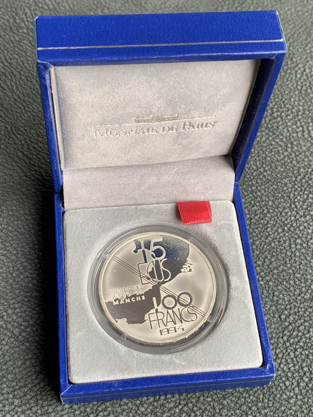 《竞宝斋》第140场-周日，周一，周四 3拍 (全场包邮) 法国1994年 英吉利隧道开通 100法郎精制大银币 原盒证书