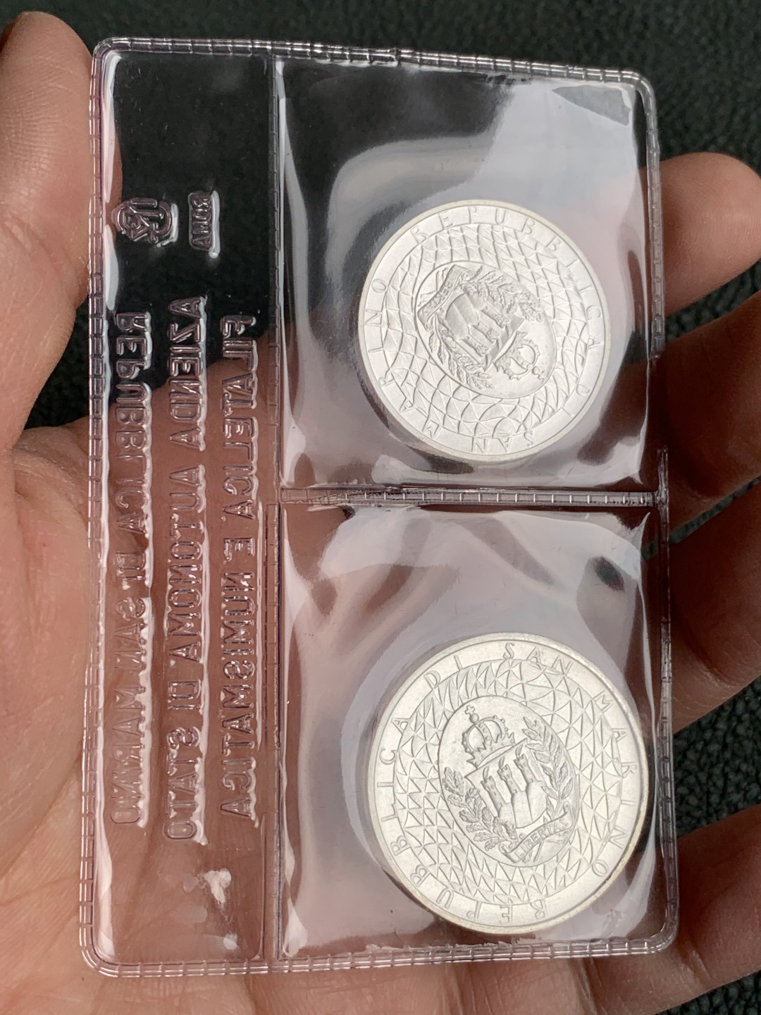 《竞宝斋》第140场-周日，周一，周四 3拍 (全场包邮) 圣马力诺1990年 大力神杯 500/1000里拉银币 原盒证书