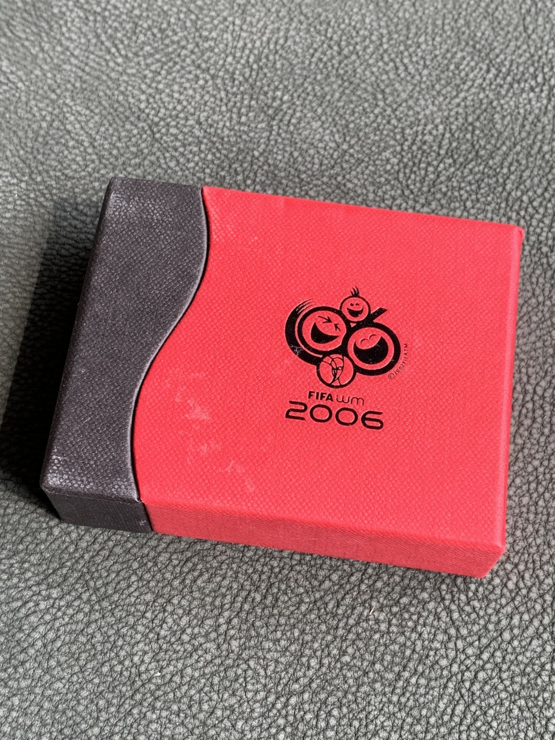 《竞宝斋》第140场-周日，周一，周四 3拍 (全场包邮) 德国2006年 世界杯彩色银章 带原盒 925银 25克