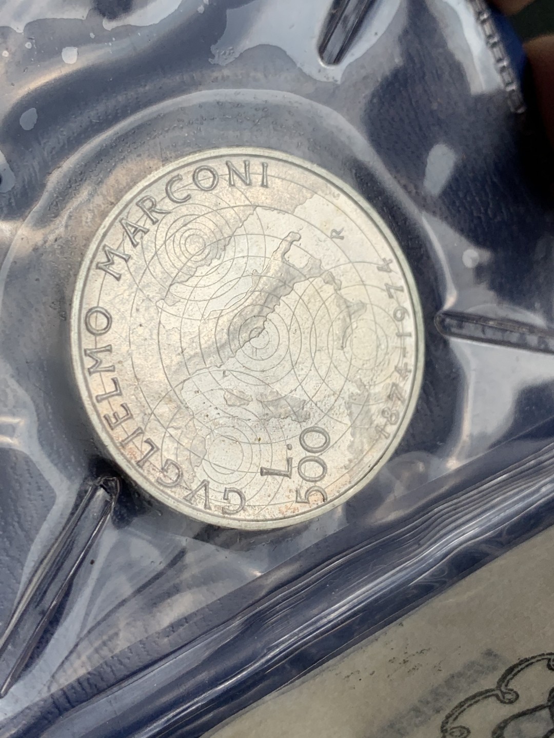 《竞宝斋》第140场-周日，周一，周四 3拍 (全场包邮) 意大利 1974年 地图 500里拉银币 原包装