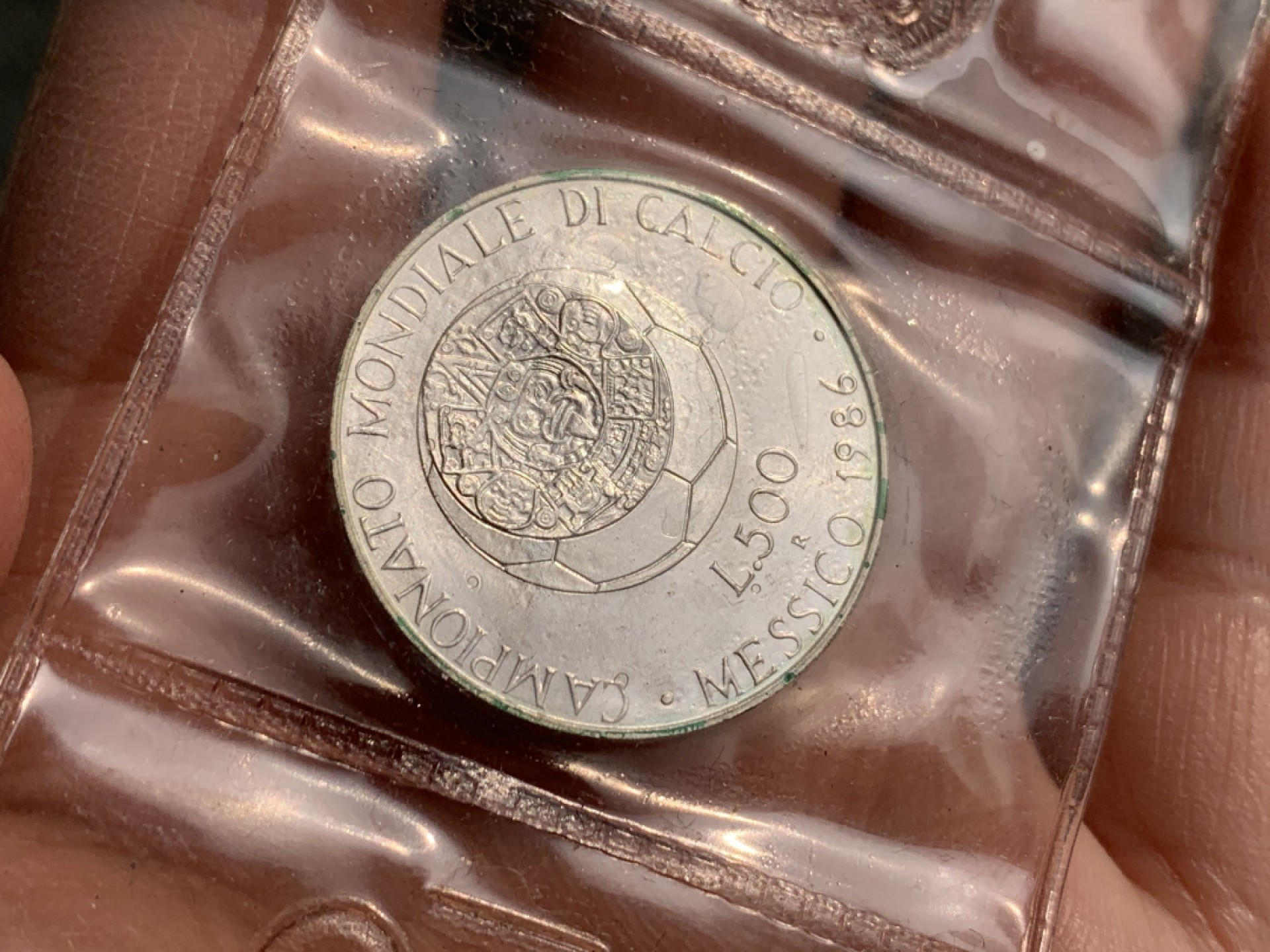 《竞宝斋》第140场-周日，周一，周四 3拍 (全场包邮) 意大利 1986年 世界杯纪念 500里拉银币 原封装