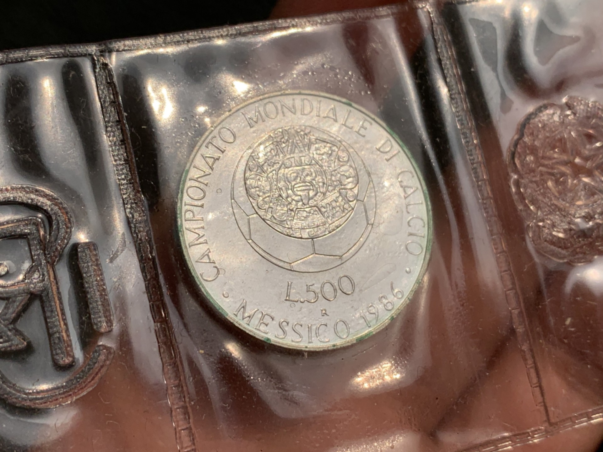 《竞宝斋》第140场-周日，周一，周四 3拍 (全场包邮) 意大利 1986年 世界杯纪念 500里拉银币 原封装