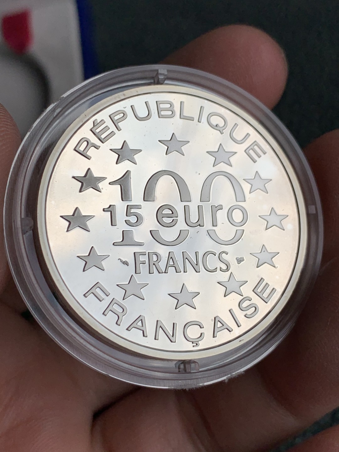 《竞宝斋》第140场-周日，周一，周四 3拍 (全场包邮) 法国1996年 布鲁塞尔大教堂 100法郎精制大银币 原盒证书