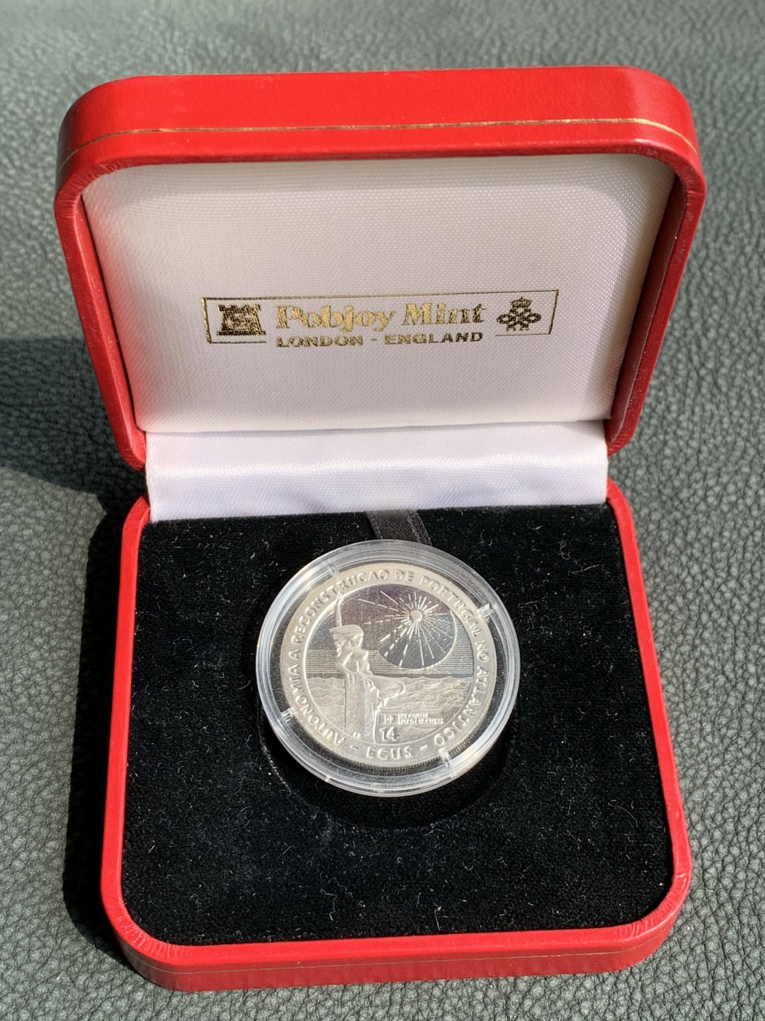 《竞宝斋》第140场-周日，周一，周四 3拍 (全场包邮) 马德拉岛 1994年 美人日出图 14ECU精制银币 红盒子带证书