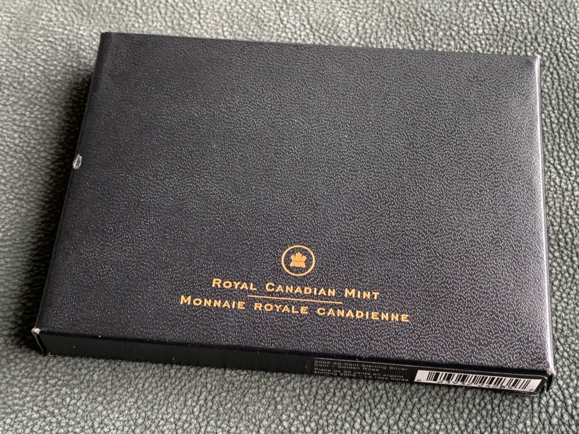 《竞宝斋》第140场-周日，周一，周四 3拍 (全场包邮) 加拿大 2005年 教皇访问 10美元精制大银币 25.175克 纯银