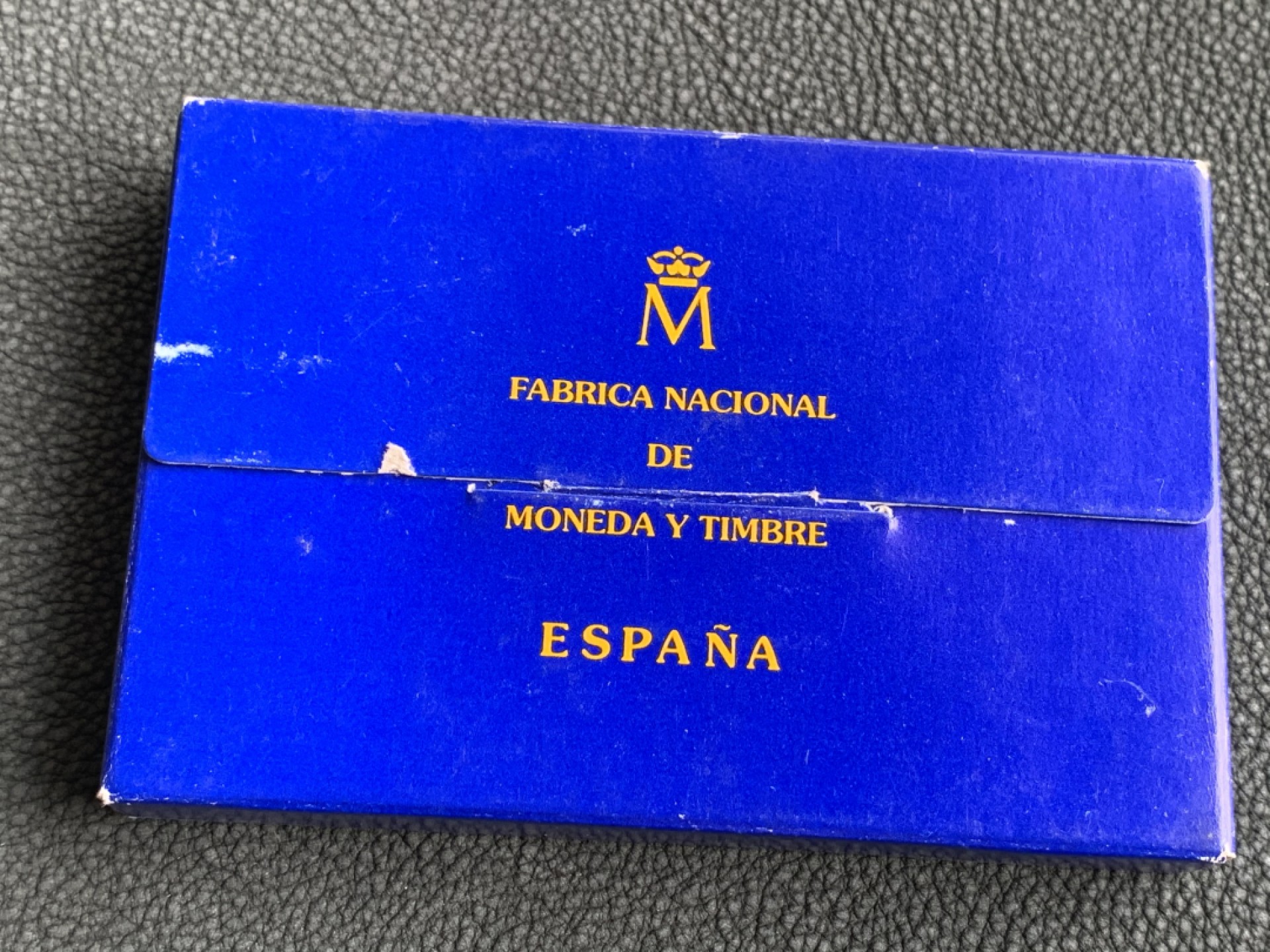 《竞宝斋》第140场-周日，周一，周四 3拍 (全场包邮) 西班牙1993年 5ECU 大帆船 精制大银币 33.6克 原盒证书