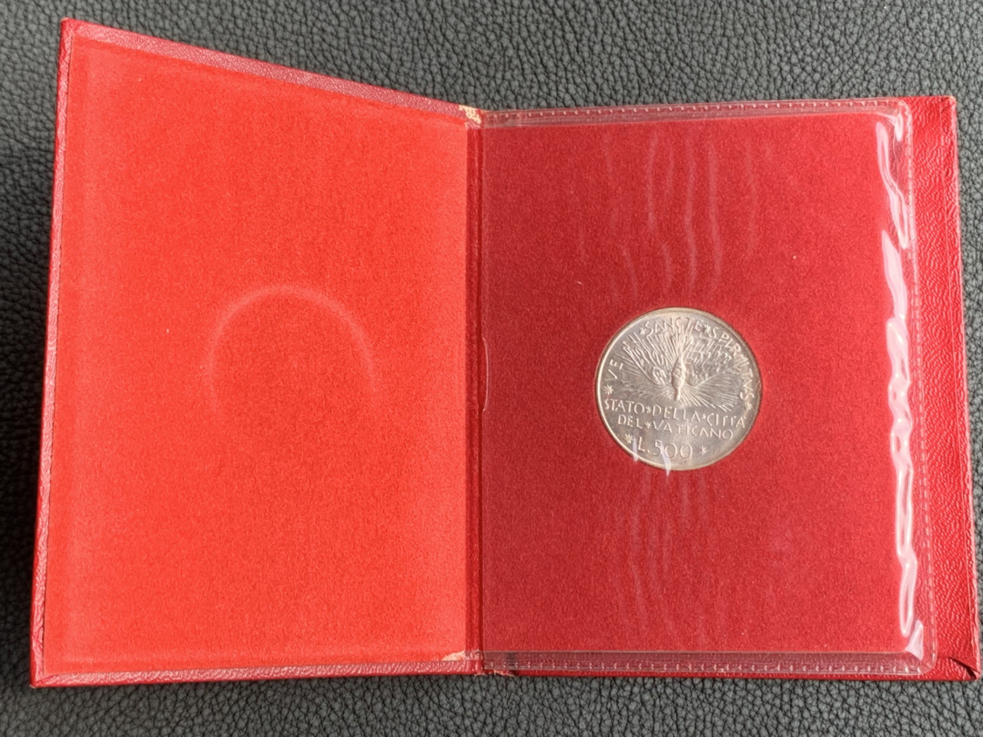 《竞宝斋》第140场-周日，周一，周四 3拍 (全场包邮) 梵蒂冈1978年 教皇缺位 500里拉银币 红本原装 少见