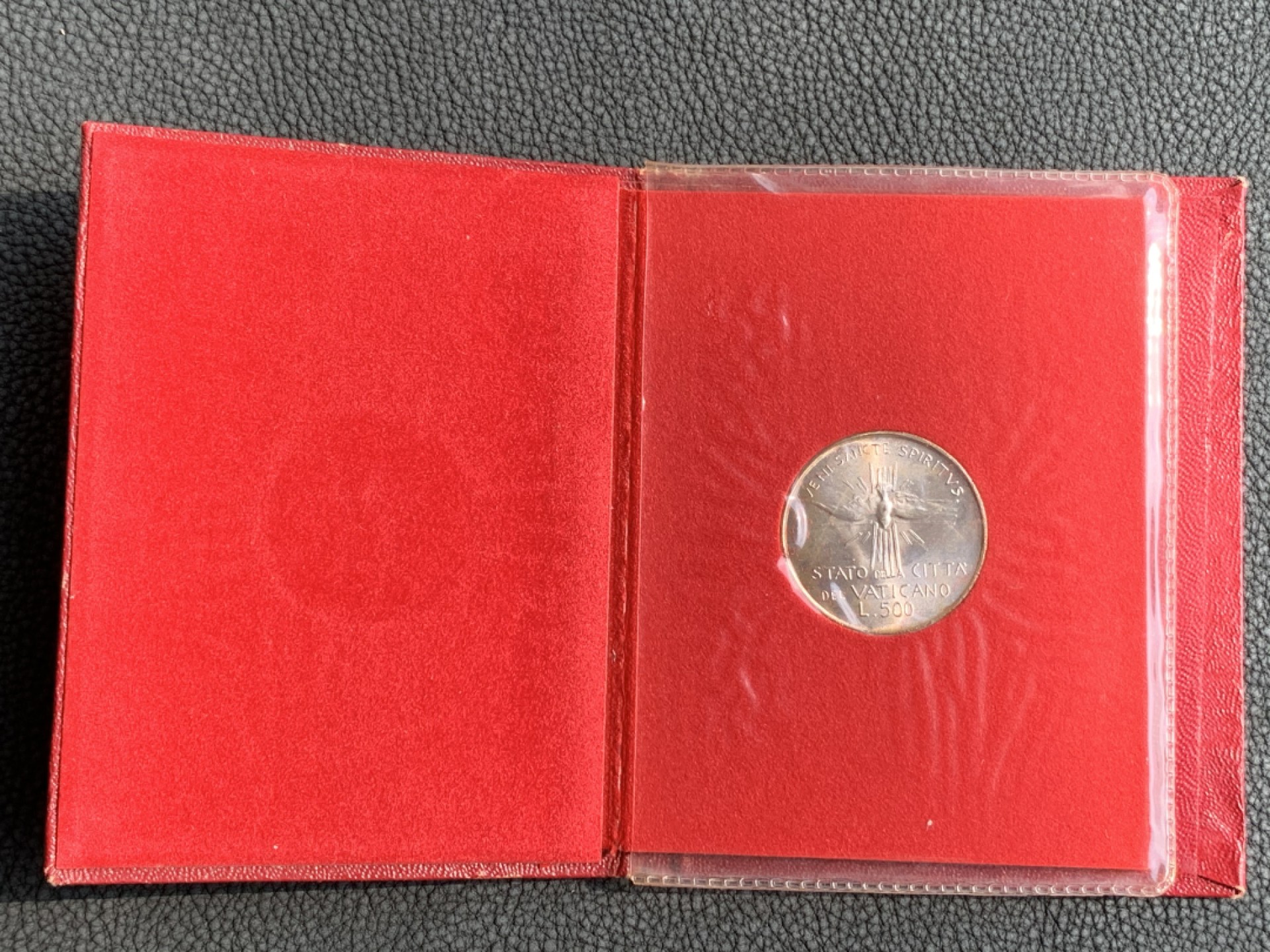 《竞宝斋》第140场-周日，周一，周四 3拍 (全场包邮) 梵蒂冈1978年九月 教皇缺位 500里拉银币 红本原装 少见