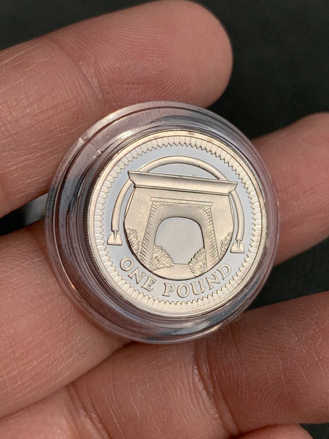 《竞宝斋》第140场-周日，周一，周四 3拍 (全场包邮) 英国2006年 埃及拱桥 1镑精制银币PROOF 原盒证书