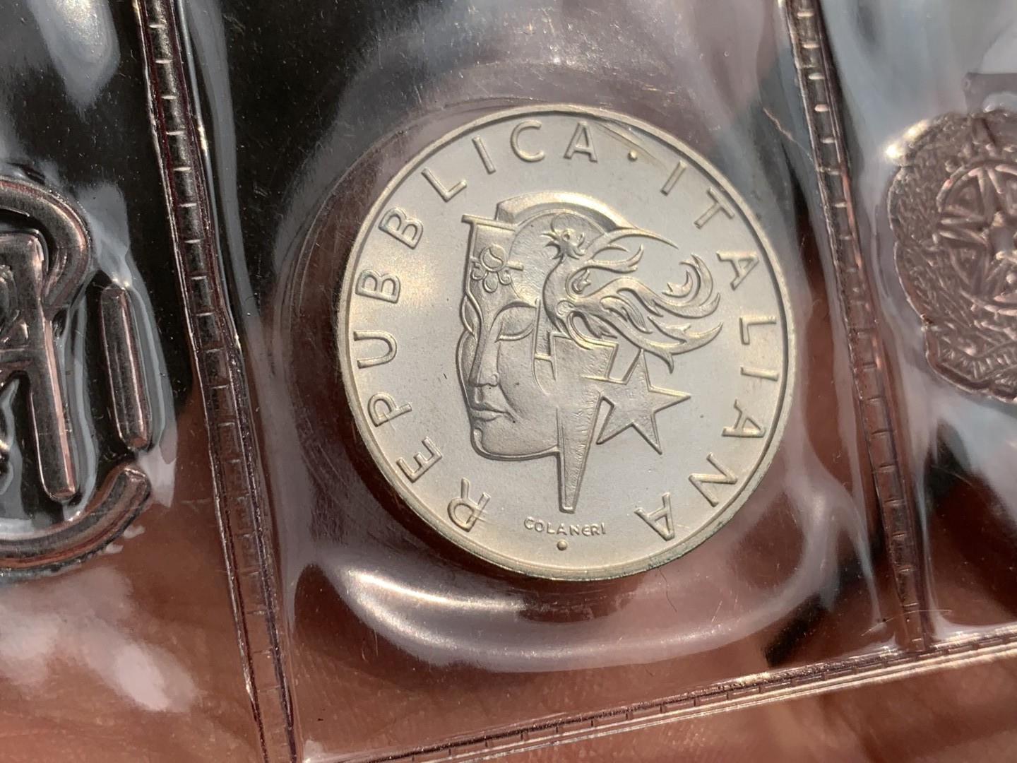 《竞宝斋》第140场-周日，周一，周四 3拍 (全场包邮) 意大利 1988年 夏季奥运纪念 500里拉银币 原封装